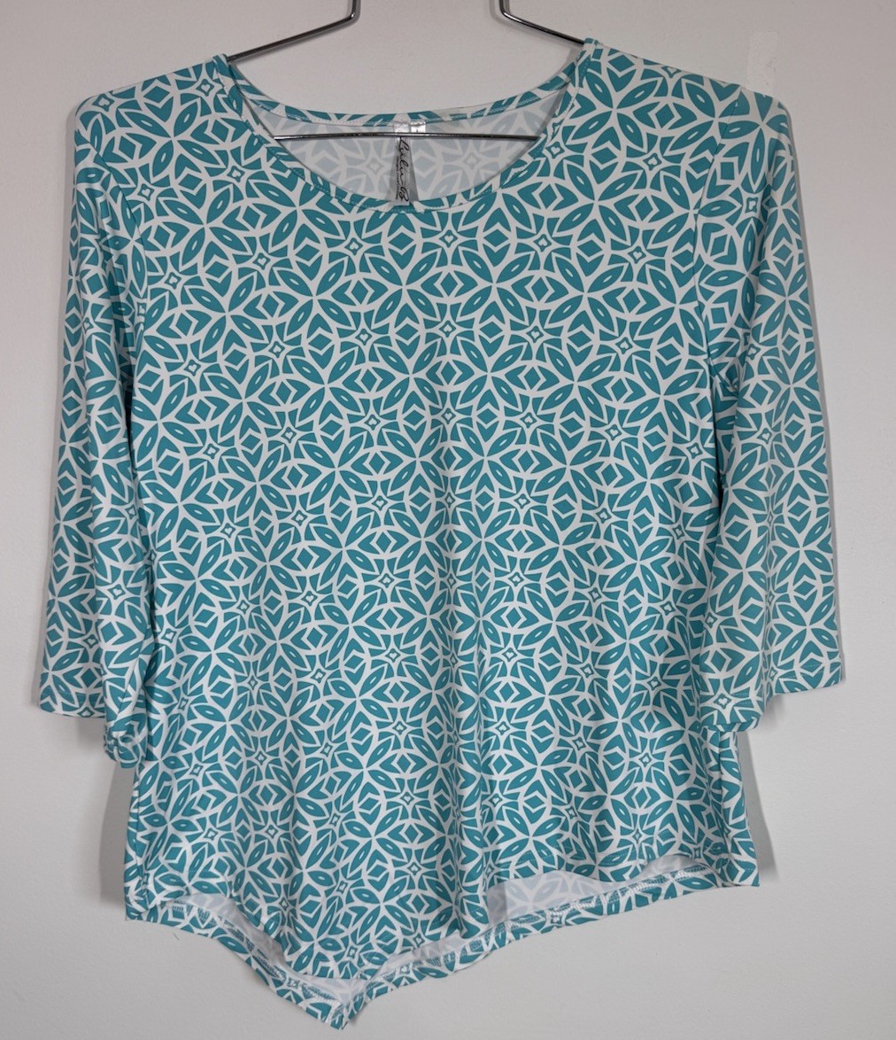 Lulu-B Asymmetrical 3/4 Sleeve Top Blue Geometric UPF50+ Women\'s L Resort Wear