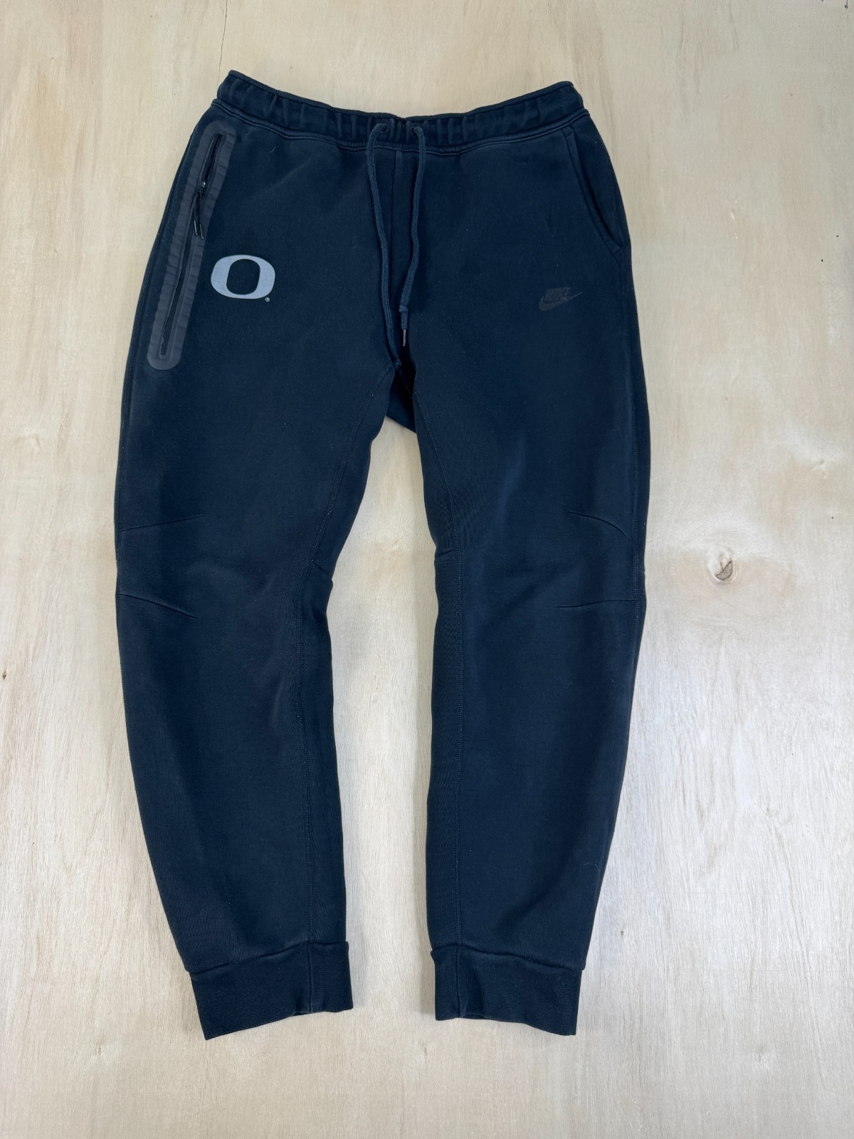 Size XL - Nike Oregon Ducks Football Black Sweatpants 2023 Team Issue Size XL - Nike Oregon Ducks Football Black Sweatpants 2023 Team Issue