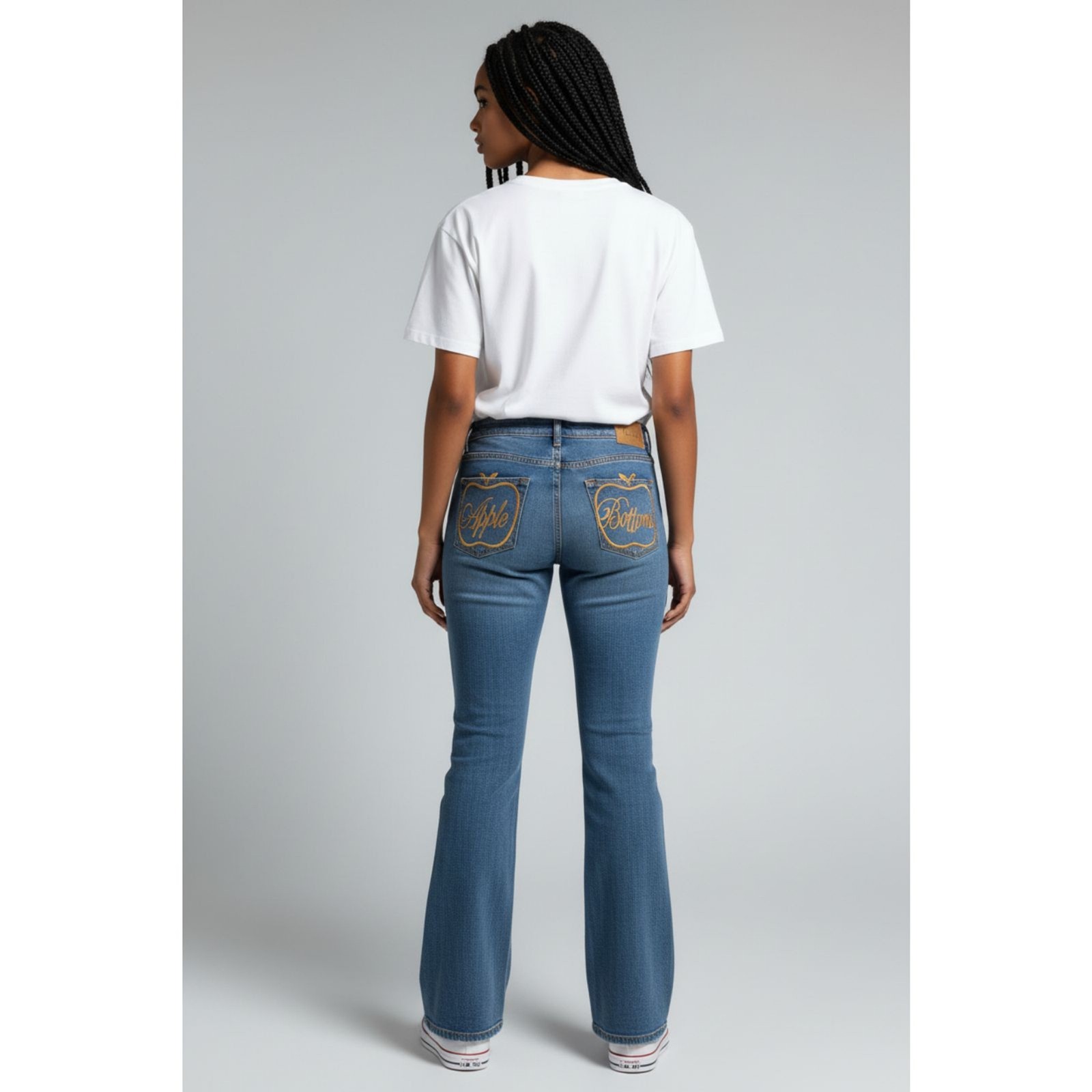 Apple Bottoms Women\'s Y2K Blue Denim Jeans Size 27 Bootcut Medium Wash