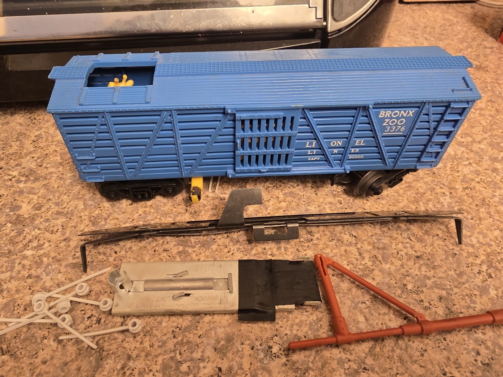 Vintage Lionel 3376 Operating Bronx Zoo Giraffe Car Postwar O Gauge Original Box