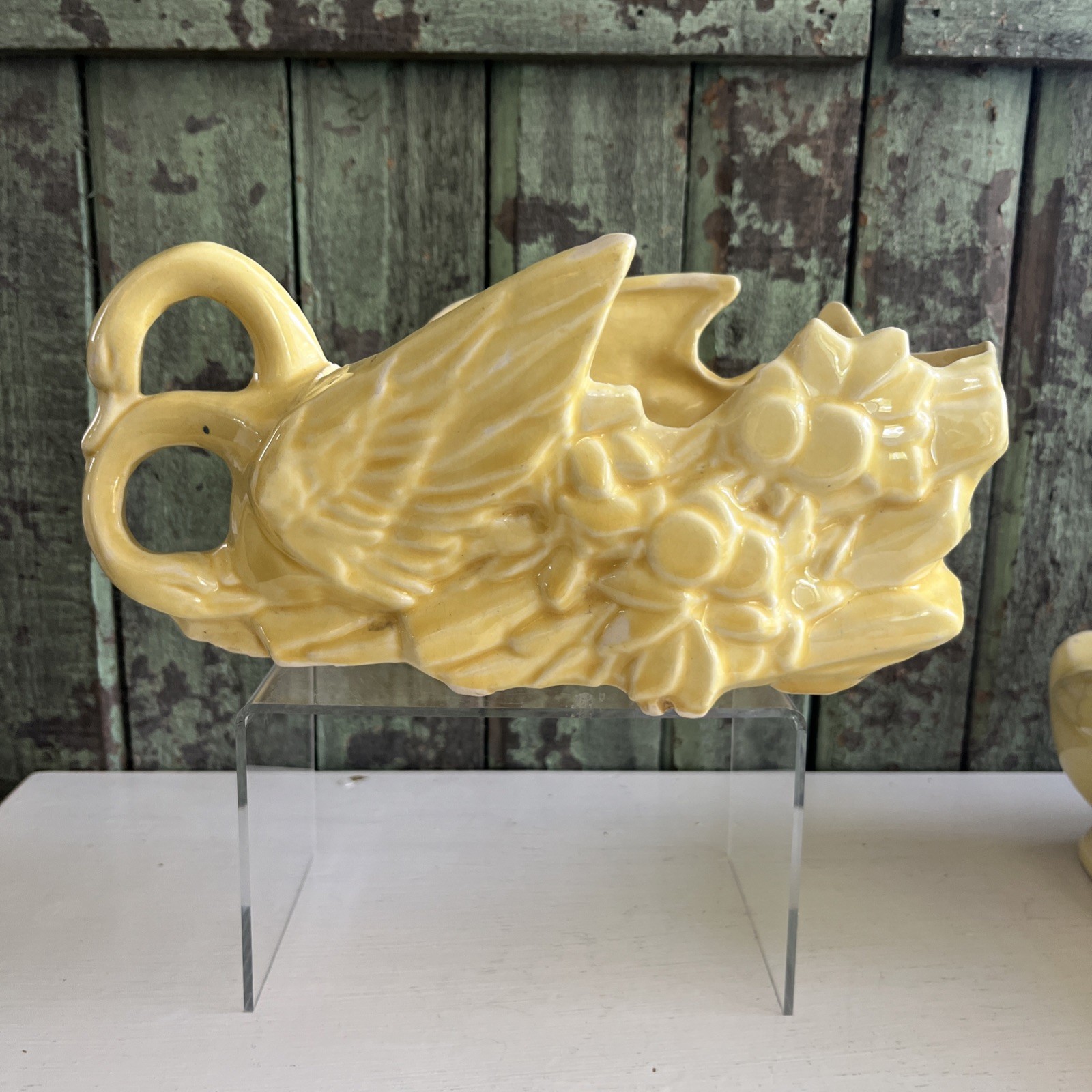 Vtg McCoy Pottery Planter Double Swan Yellow Pot