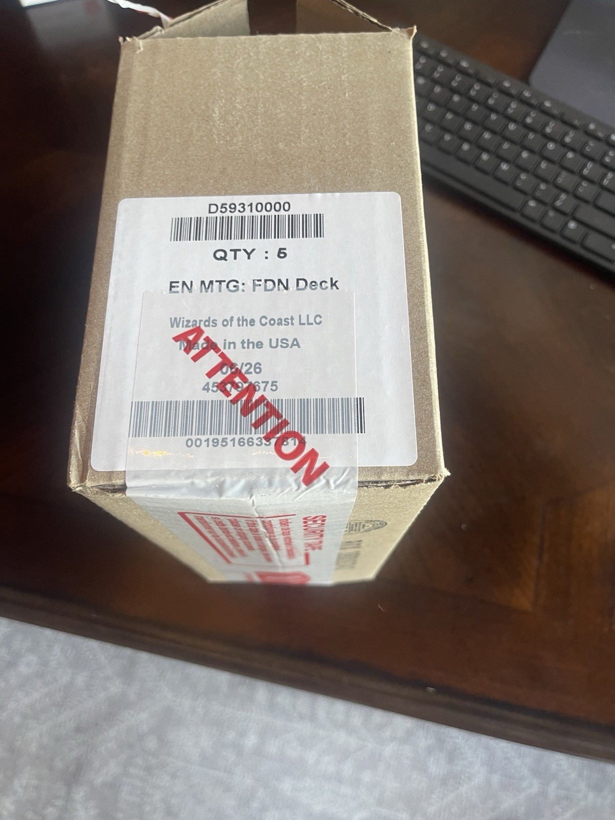 MAGIC THE GATHERING:  FOUNDATIONS COMMANDER 5-DECK CASE
