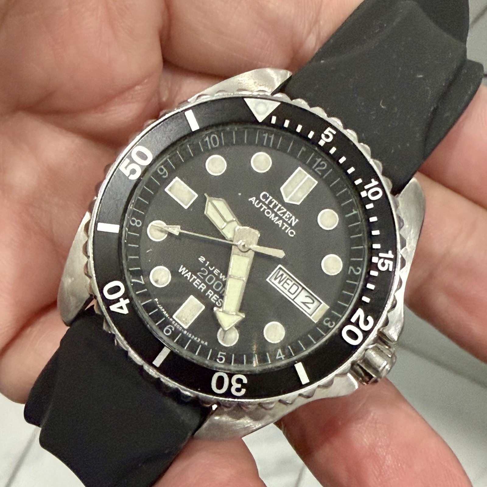 Vintage Citizen Divers 4-824199 Y Automatic 8200A 200m Men’s Watch RUNS
