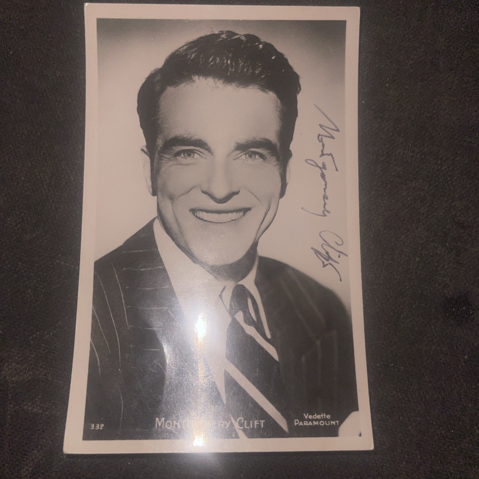 Vintage Montgomery Clift Cinema Postcard Autograph Signature Dedication Vintage Montgomery Clift Cinema Postcard Autograph Signature Dedication