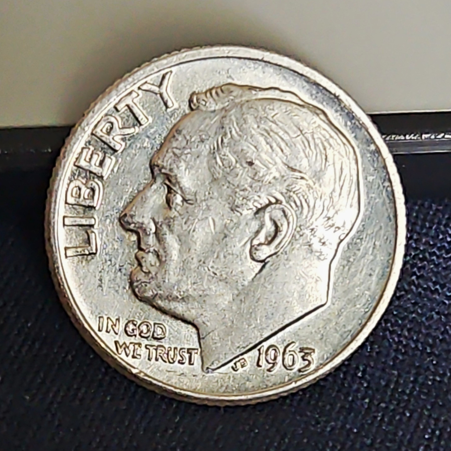 1963-D Roosevelt Dime 10C 90% Silver - Denver Mint - Business Strike 1963-D Roosevelt Dime 10C 90% Silver - Denver Mint - Business Strike