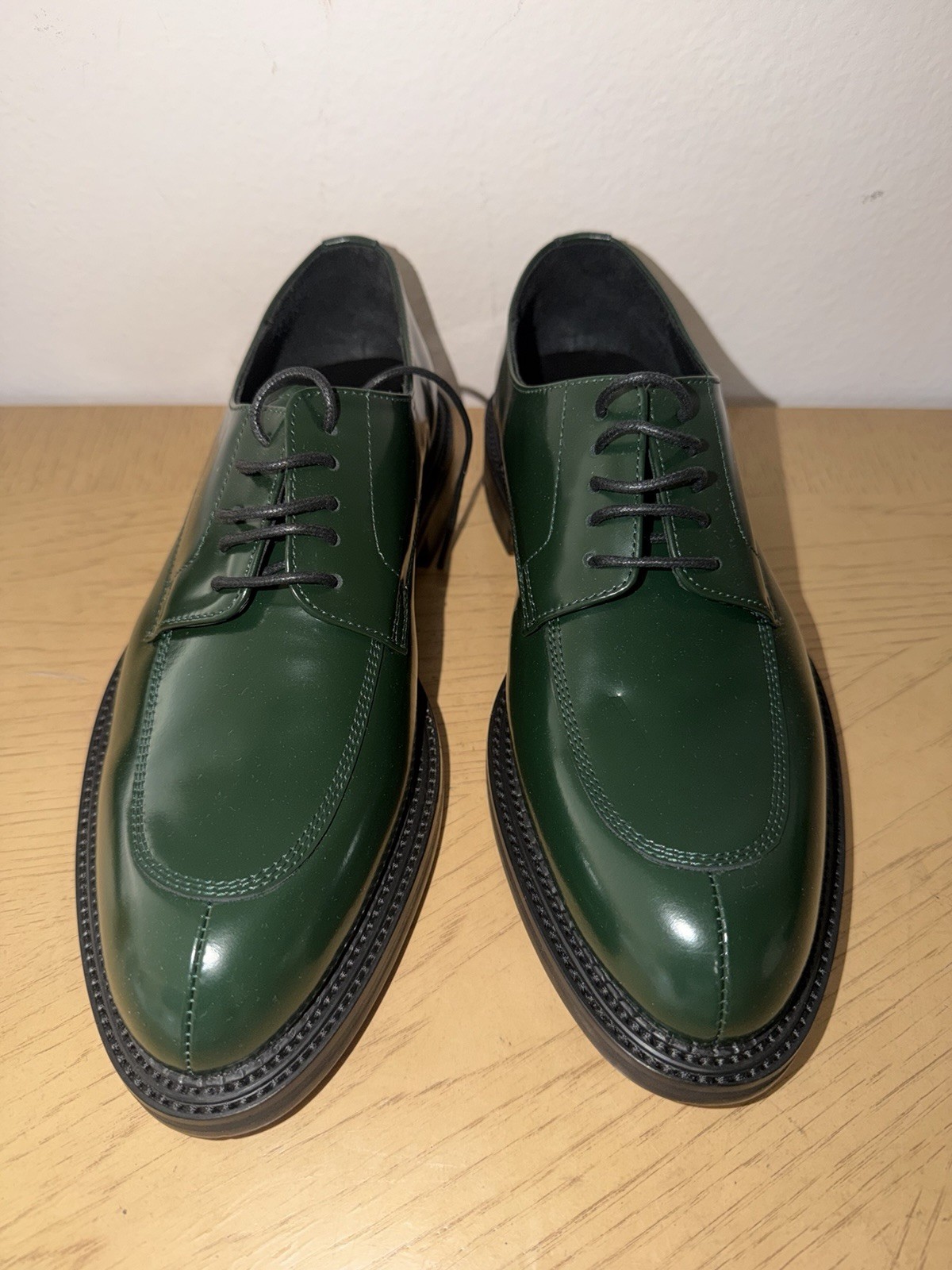 J.M. Weston Men\'s Green Leather Lace Up Derby Dress Shoes Round US 6 D J.M. Weston Men\'s Green Leather Lace Up Derby Dress Shoes Round US 6 D