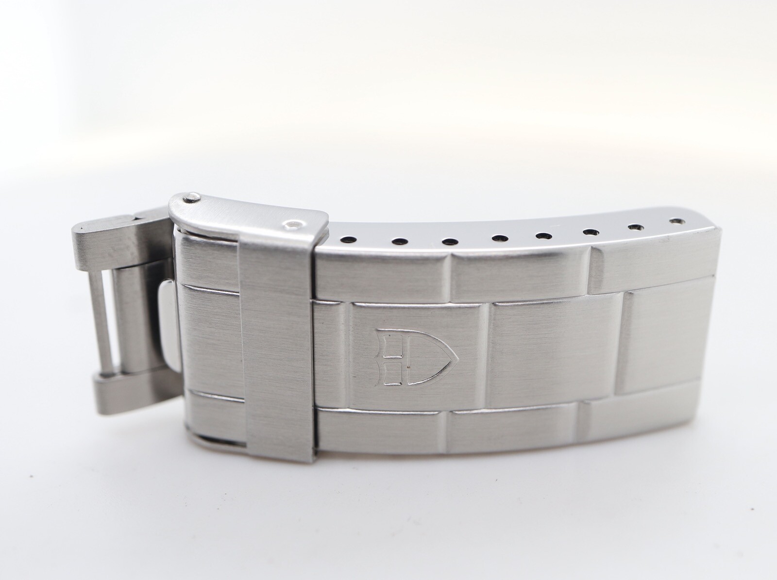 Auth. 1995 Tudor Submariner Snowflake 9315 Steel 20mm Clasp Date Code ’T\' NOS Auth. 1995 Tudor Submariner Snowflake 9315 Steel 20mm Clasp Date Code ’T\' NOS