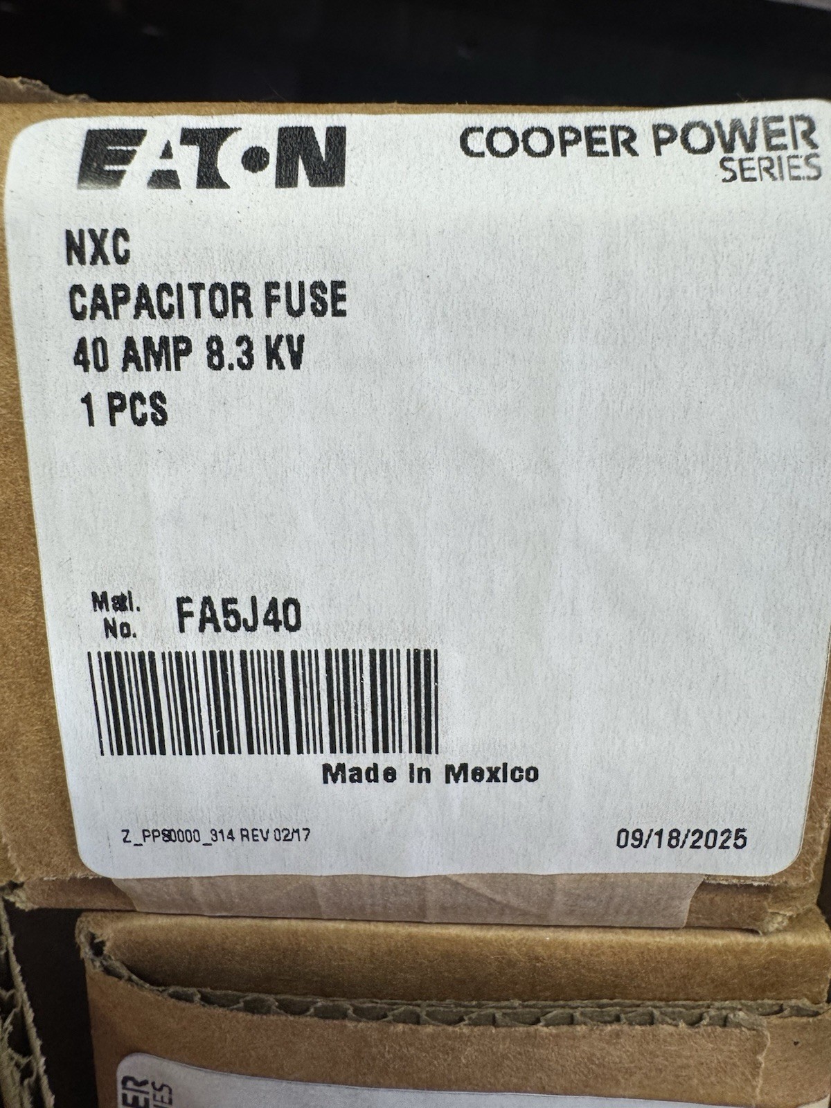 Eaton Cooper Power NXC Outdoor Capacitor Fuse FA5J40 Eaton Cooper Power NXC Outdoor Capacitor Fuse FA5J40