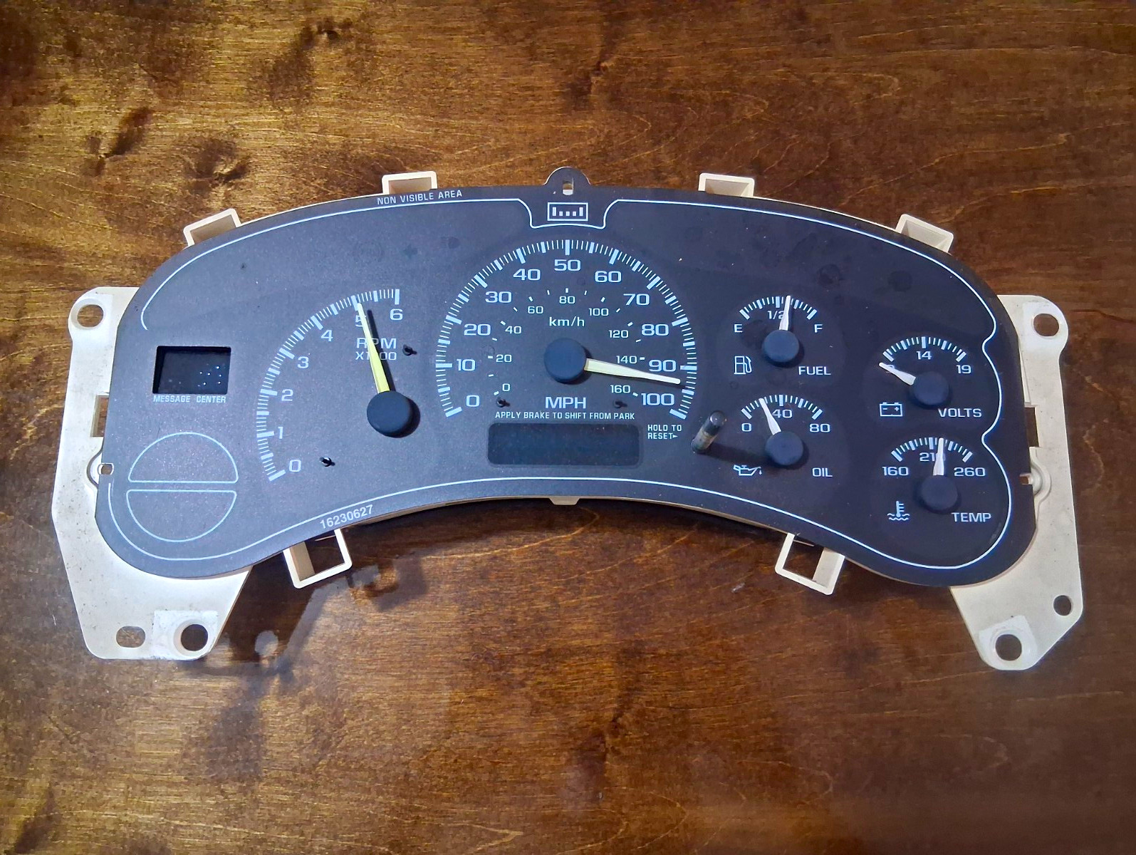 00-02 Gmt800 Dash Gauge Cluster (Core) 00-02 Gmt800 Dash Gauge Cluster (Core)