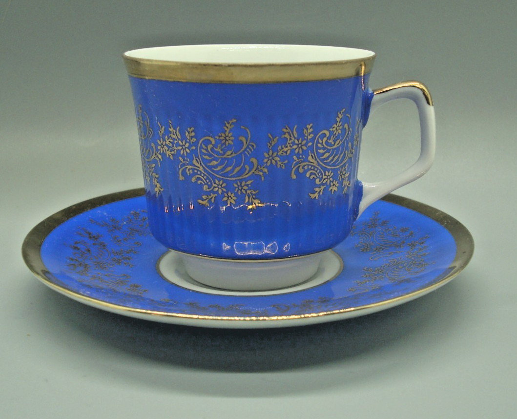 Vintage Cobalt Bareuther Waldsassen Demitasse Tea Cup Bavaria Blue & Gold