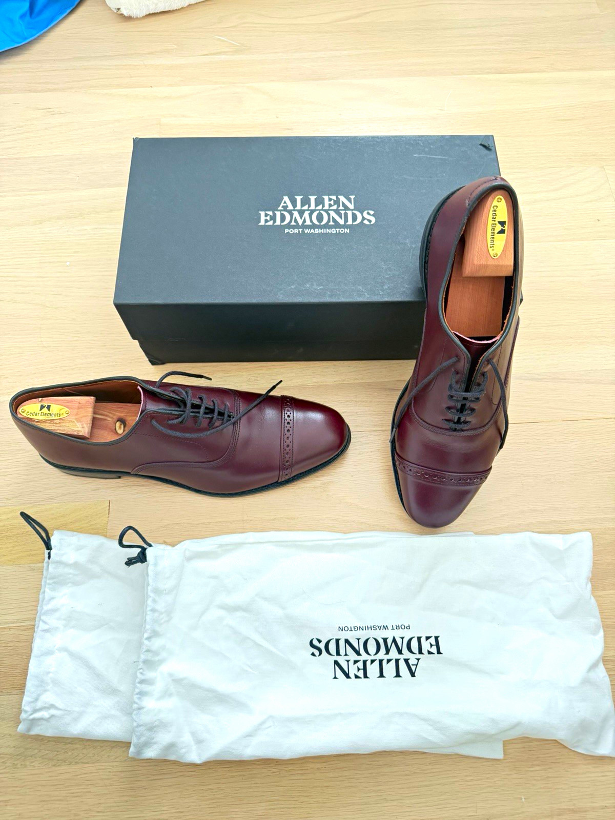 Allen Edmonds Fifth Avenue Burgundy Leather Cap Toe Oxford Dress Shoes 10.5D
