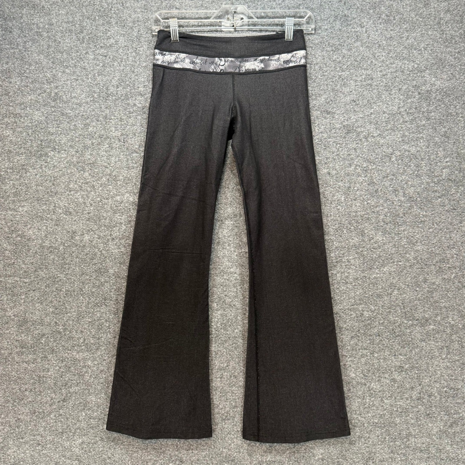 Lululemon Groove Pants Women 2 Black Script Waistband Flare Leg Yoga Stretch Y2K