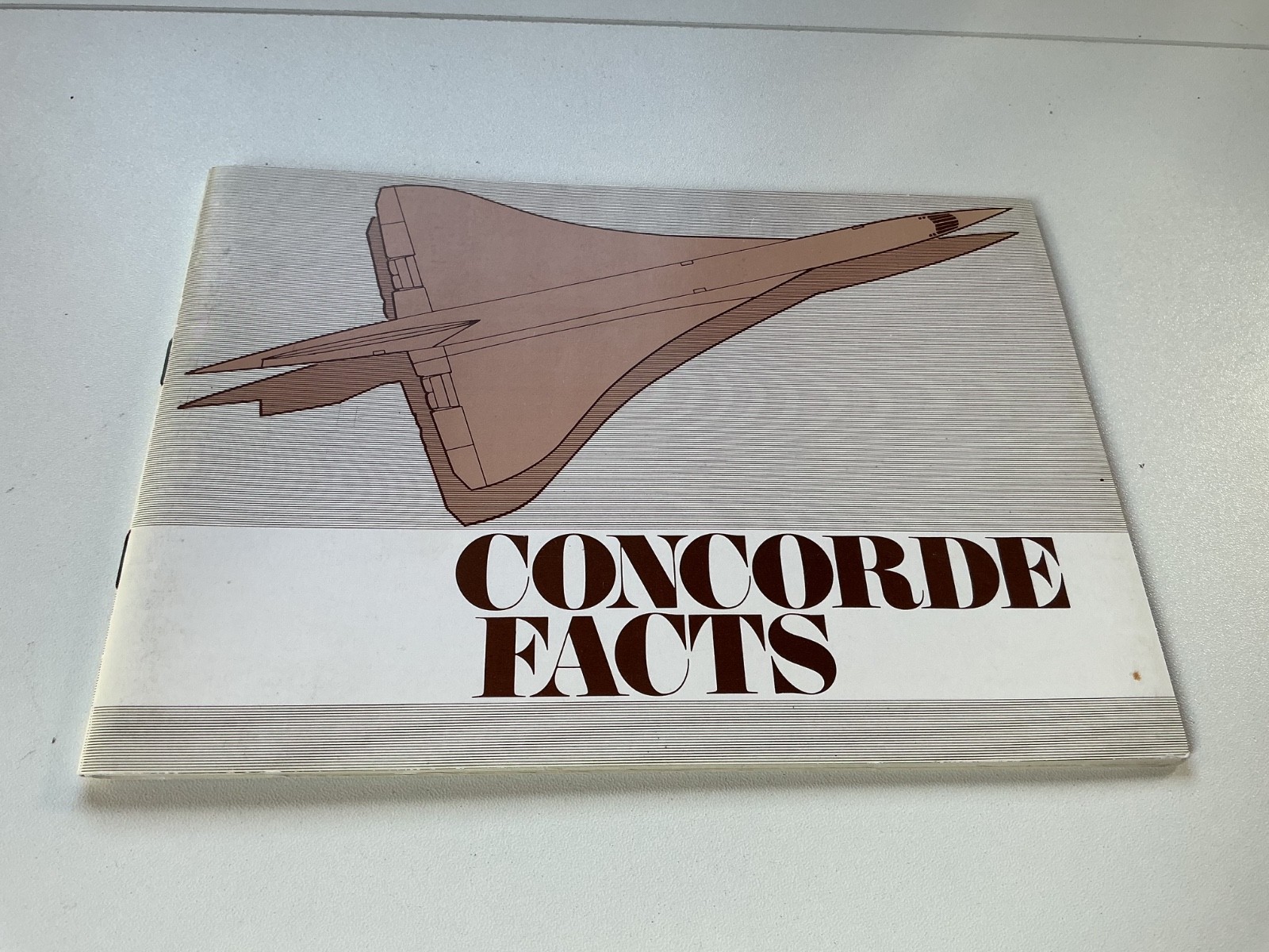 Concorde Facts Promotional Brochure BAC Aerospatiale September 1976 Concorde Facts Promotional Brochure BAC Aerospatiale September 1976