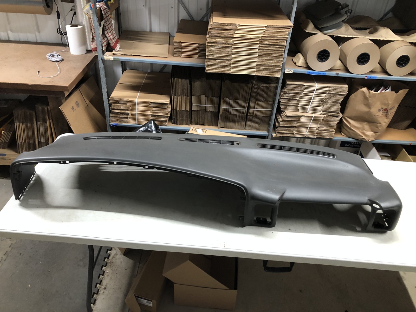 03-06 Silverado Sierra Upper Dash Pad Dashpad Dash Cap Panel Dashboard 69 626