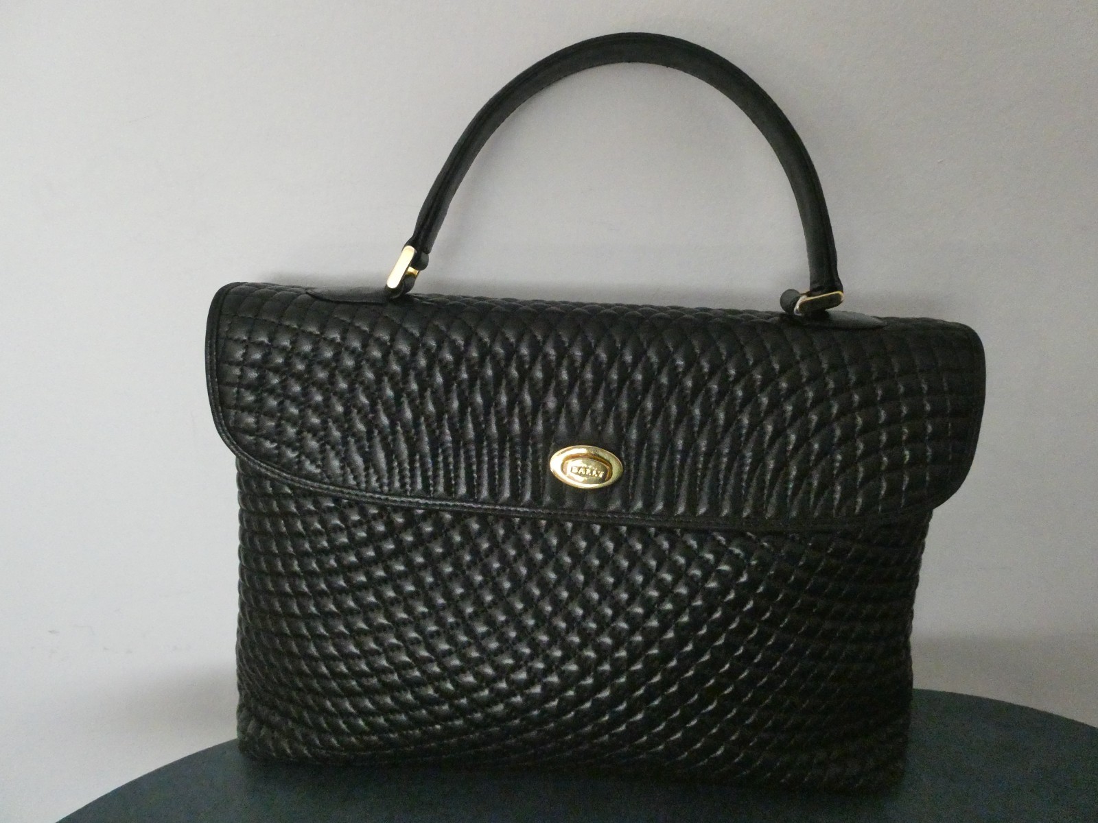 Vintage Bally Women\'s Black Quilted Leather Top Handle Handbag Gold Tone Italy