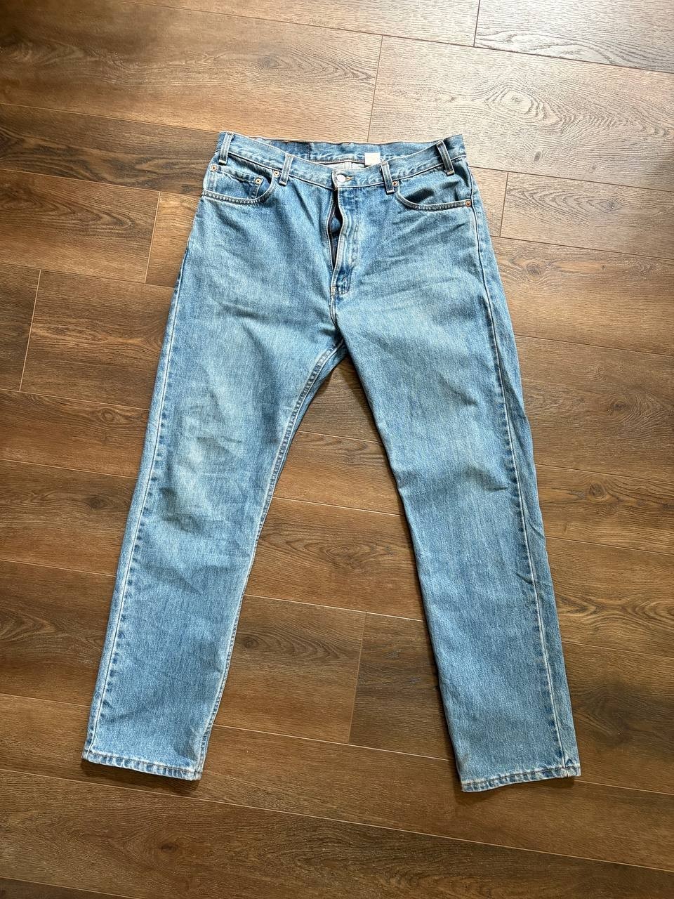 Vintage Levi\'s 505 Regular Fit Jeans – 90\'s - Made in USA – Medium Wash (36x32)