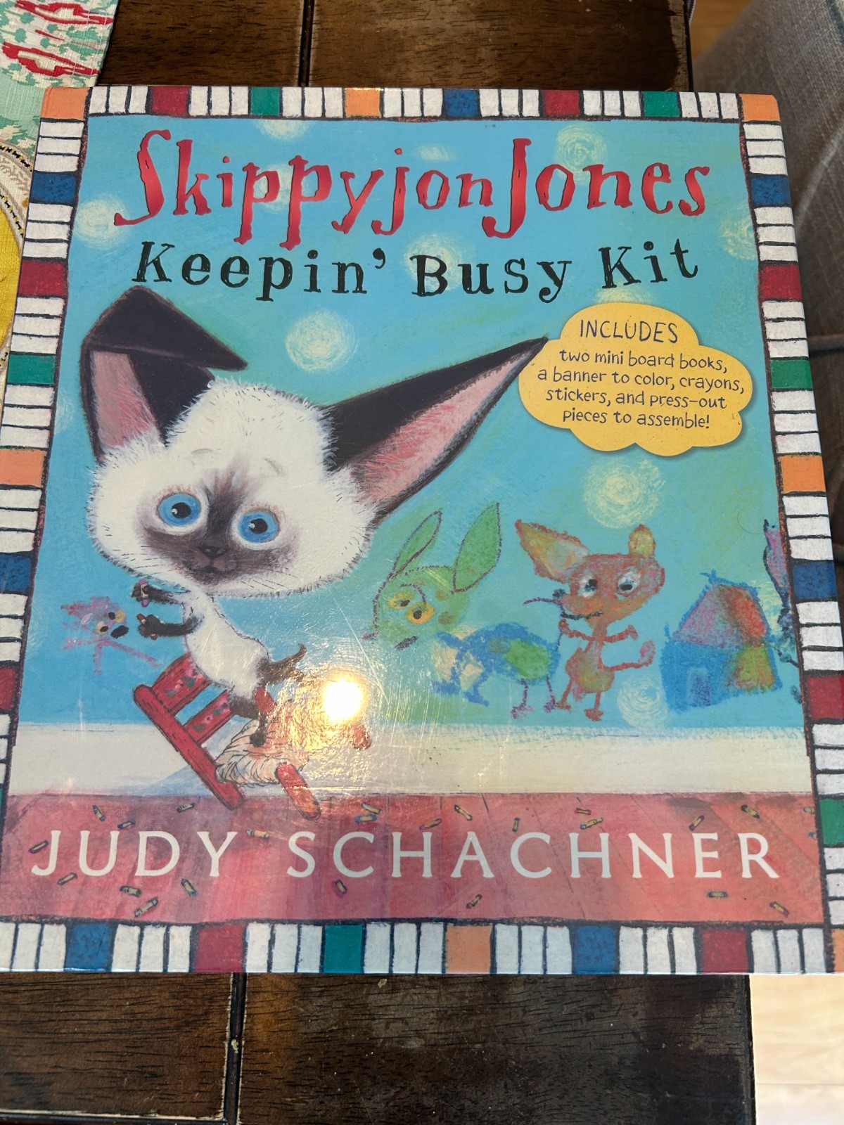 SKIPPYJON JONES KEEPIN' BUSY KIT By Judy Schachner & Judy Schachner *BRAND NEW* SKIPPYJON JONES KEEPIN' BUSY KIT By Judy Schachner & Judy Schachner *BRAND NEW*