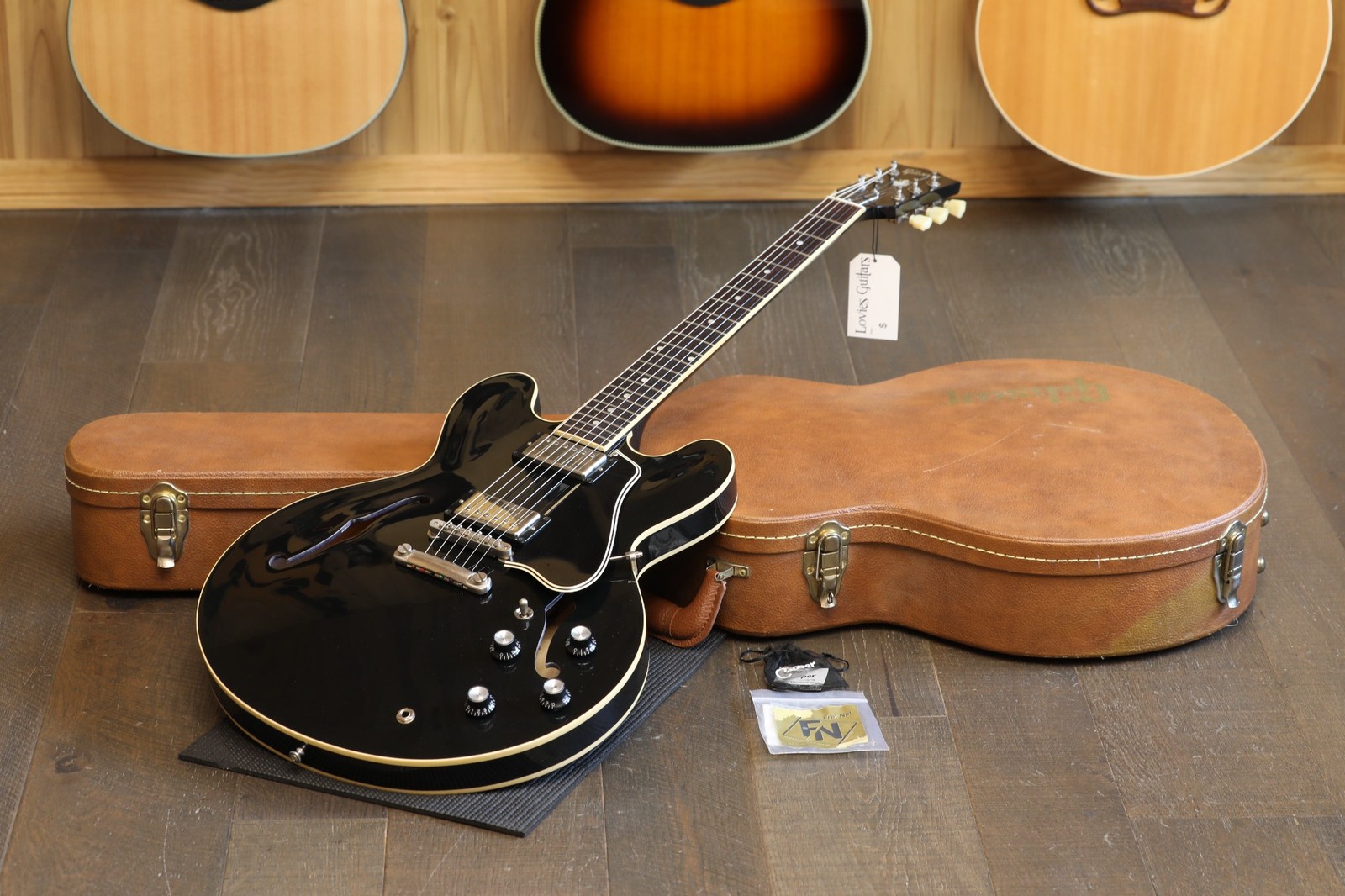 2023 Gibson ES-335 Dot Semi-Hollow Electric Guitar Black Ebony Gloss + OHSC