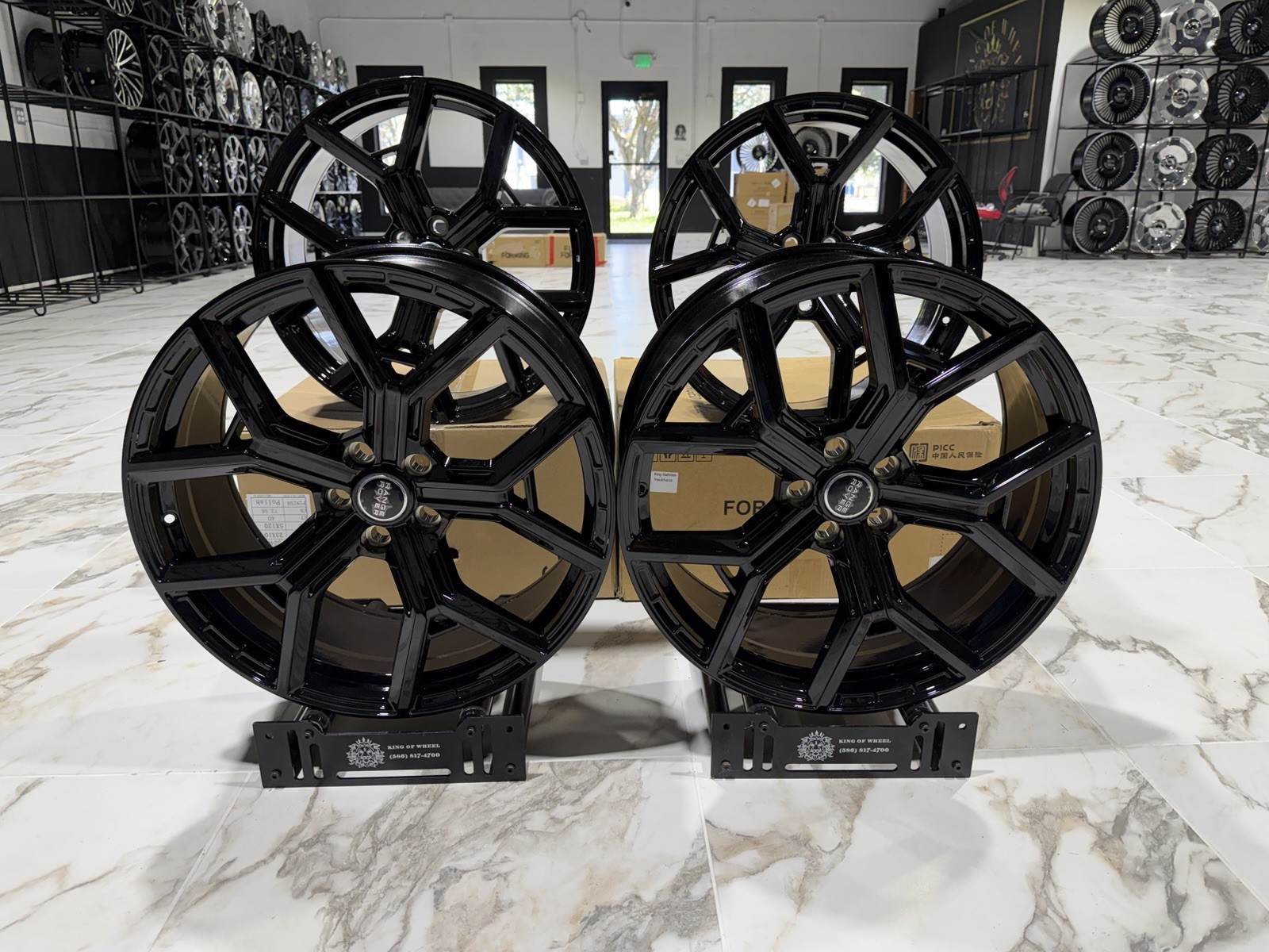 22x9.5 Range Rover Sport HSE 5x120 +45 Set Of 4 Golss  Black Set Of 4