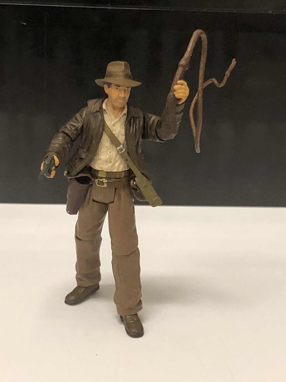 Hasbro Indiana Jones Action Figure 1/18 3.75\