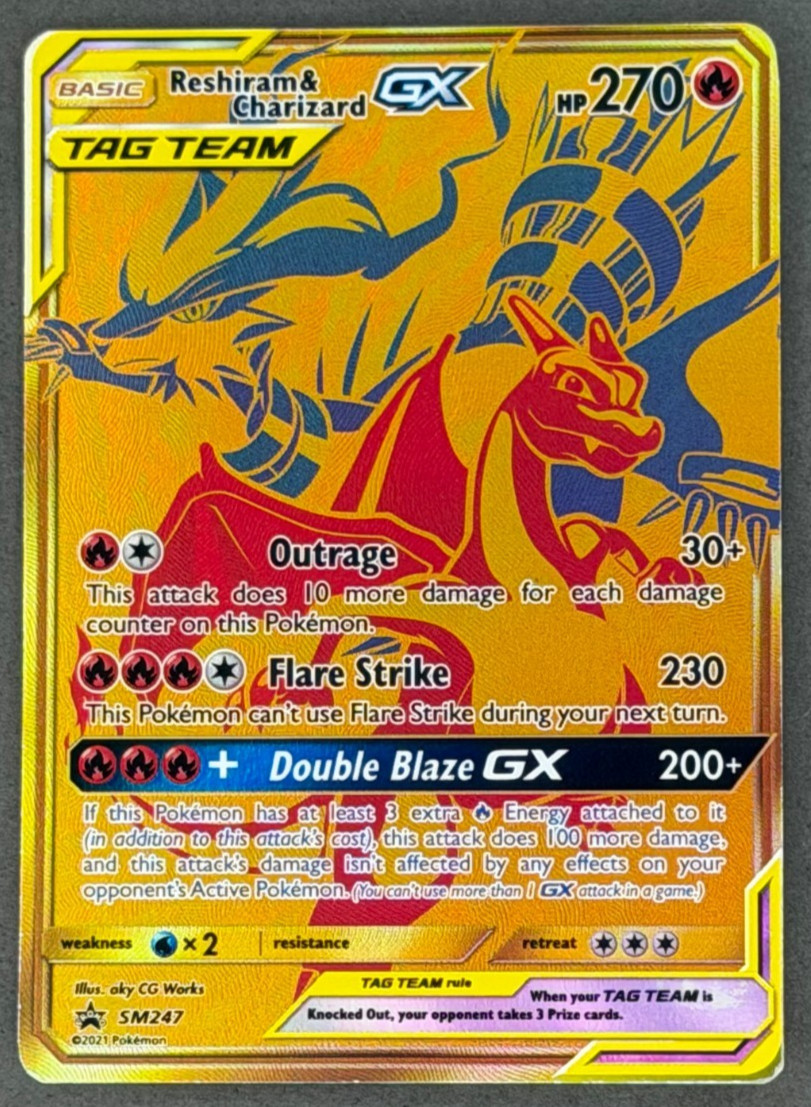 Reshiram & Charizard GX SM247 Sm Holo