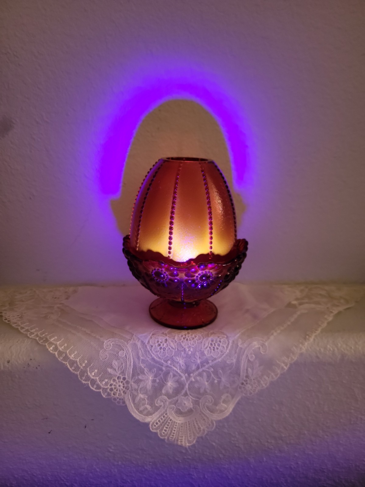 Vtg Fenton Ruby Red Amberina Glass Candleholder Fairy Lamp Glows Beaded Daisy 