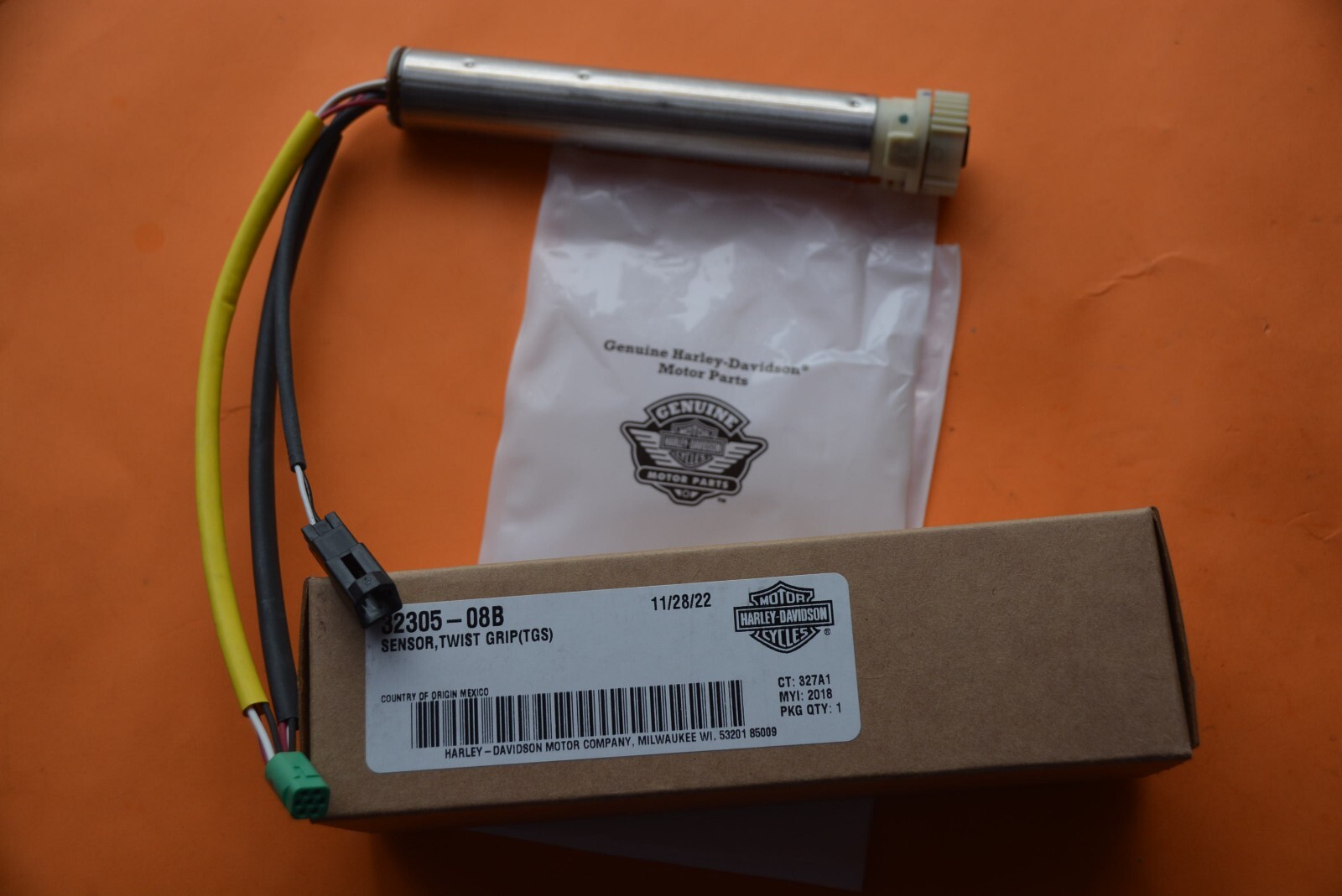 HARLEY NEW OEM Touring FLHX Throttle Fly By Wire Sensor Twist grip 32305-08B HARLEY NEW OEM Touring FLHX Throttle Fly By Wire Sensor Twist grip 32305-08B