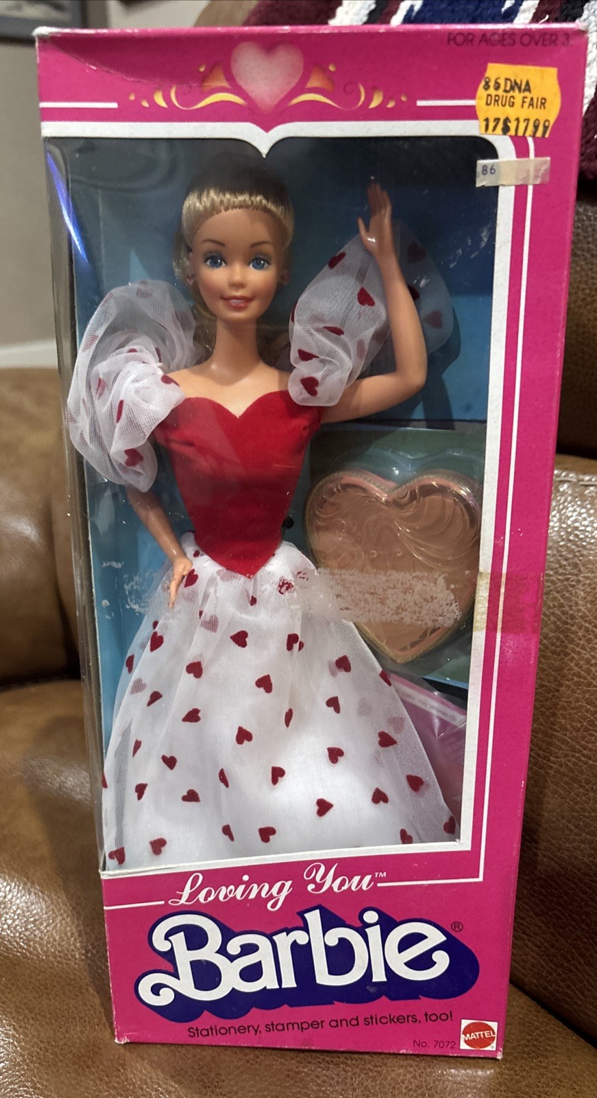 Beautiful 1983  Mattel #7072 Loving You Barbie New in Box  READ