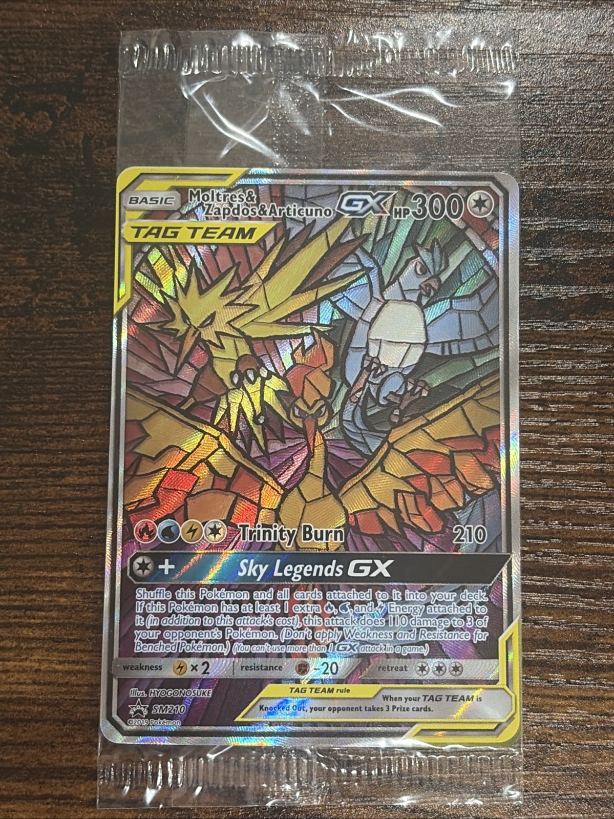 Moltres Zapados Articuno GX Tag Team Hidden Fates Promo SM210 Sealed Moltres Zapados Articuno GX Tag Team Hidden Fates Promo SM210 Sealed