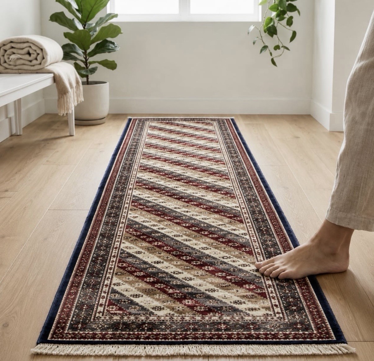 Vintage Hand-Knotted Area Rug 9'9