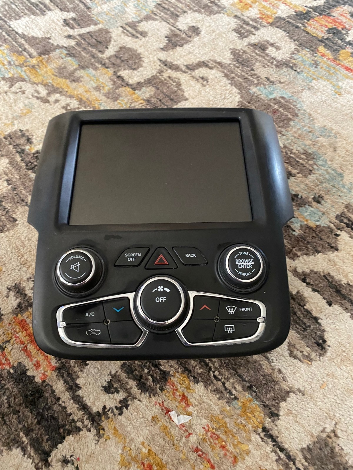 13-17 ram 1500,2500,3500, 8.4 navigation and bezel 13-17 ram 1500,2500,3500, 8.4 navigation and bezel