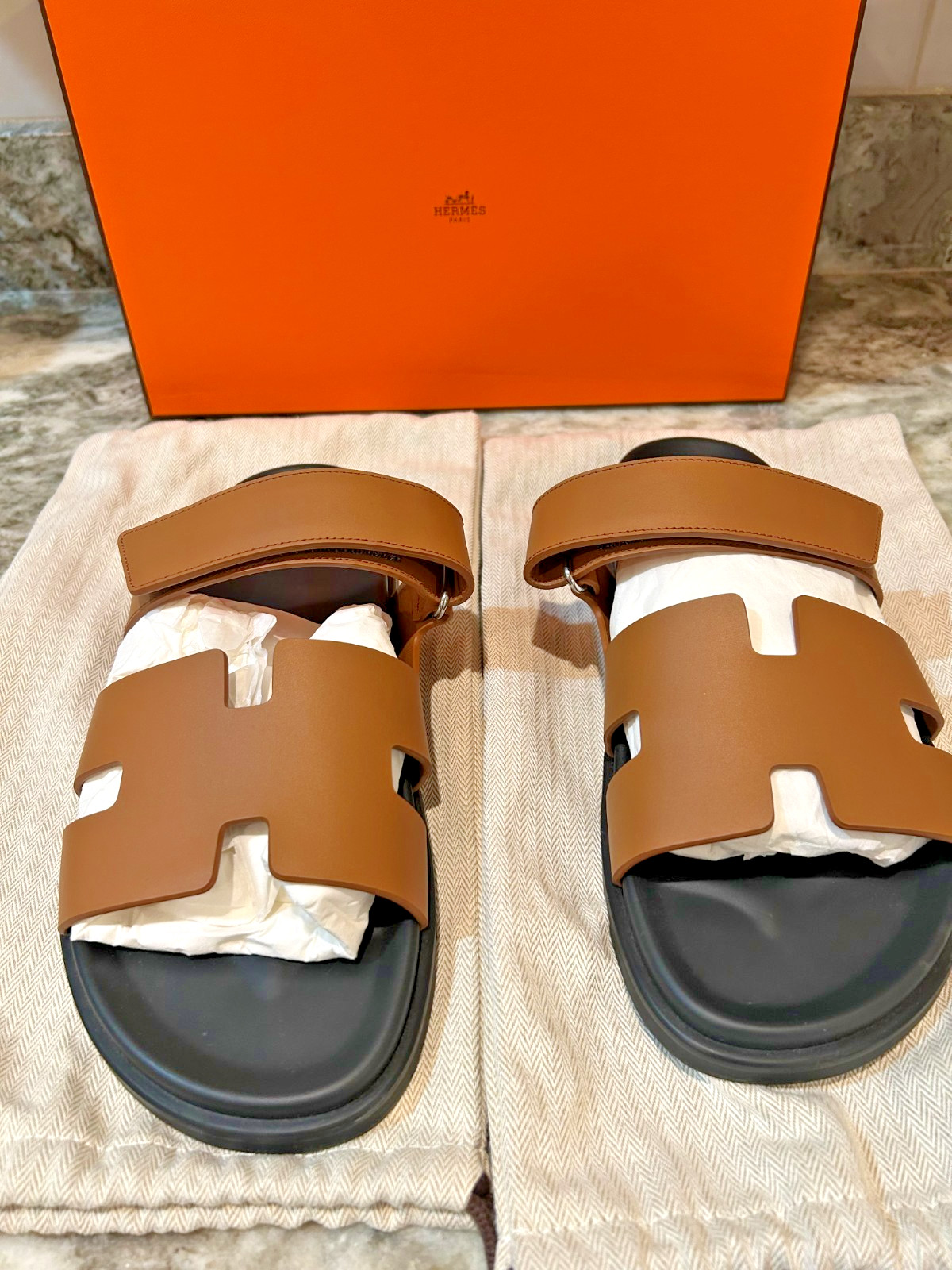 Hermes Size 43EU 2025 Naturel Calfskin Men\'s Chypre Sandals US Size 10 Hermes Size 43EU 2025 Naturel Calfskin Men\'s Chypre Sandals US Size 10