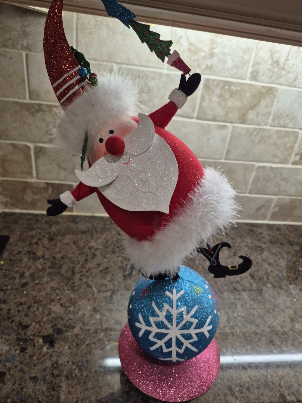 Pier 1 Glitter Santa Whimsical Bobble Retired Rare Vintage decor centerpiece EUC
