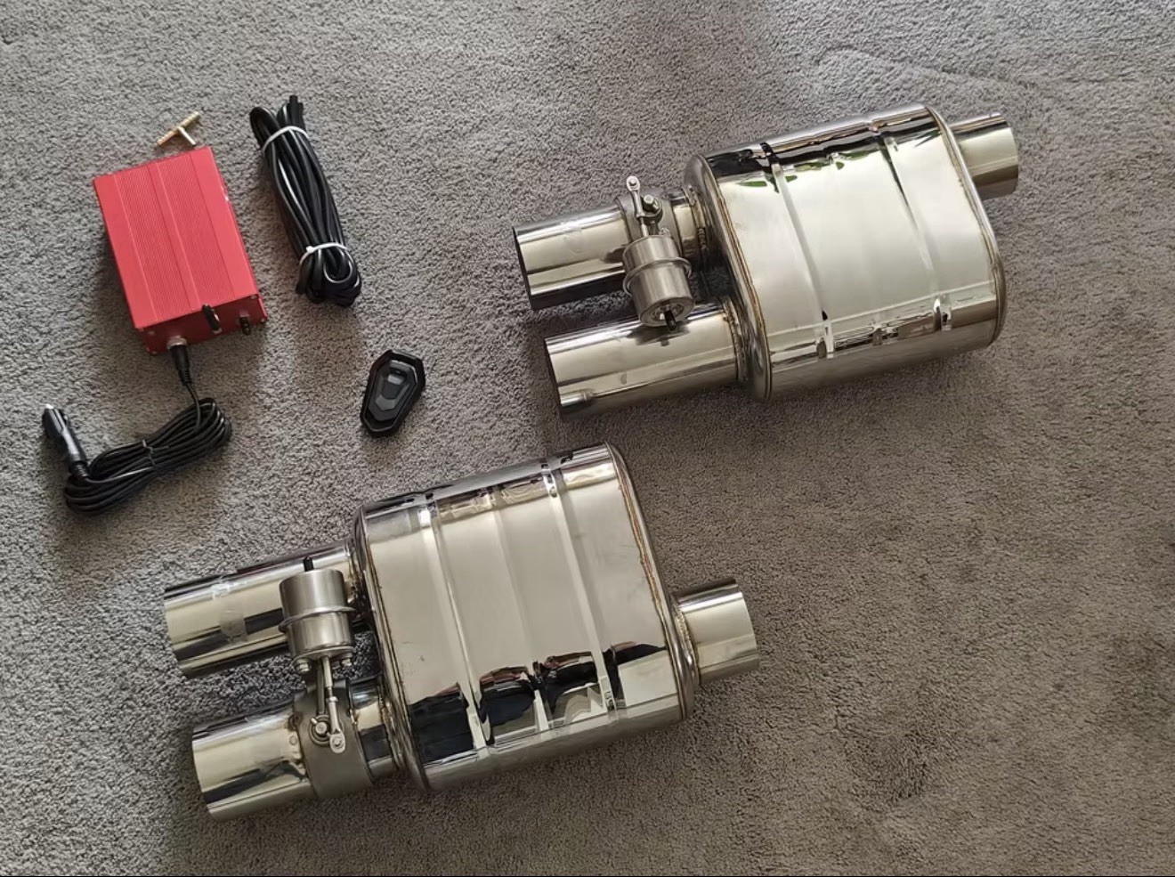 2.5inch 3inch Single Exhaust Muffler Single Inlet Dual Outlet Valve 2.5inch 3inch Single Exhaust Muffler Single Inlet Dual Outlet Valve