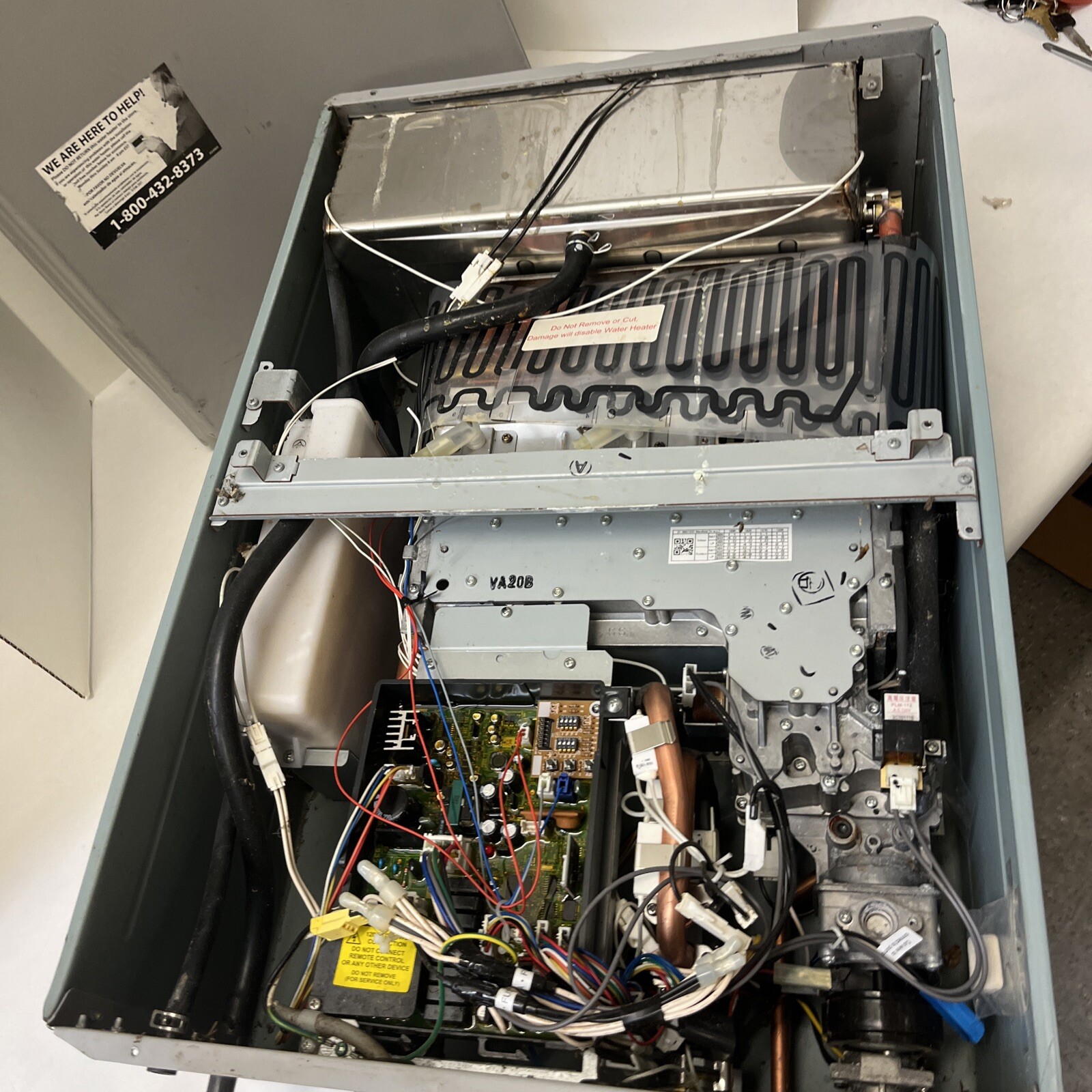 Rheem PRESTIGE series Model: RTGH-95DVLN-2 Rheem PRESTIGE series Model: RTGH-95DVLN-2