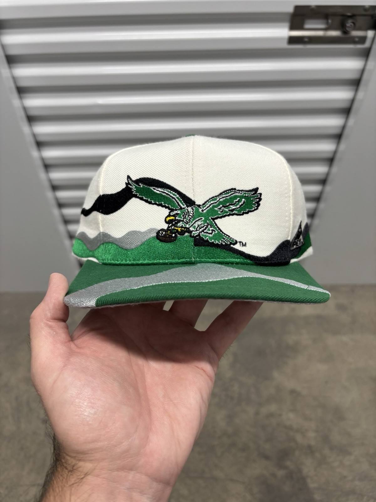 Wow Rare Vintage Philadelphia Eagles Apex One Pro Line Ribbon Snapback Hat