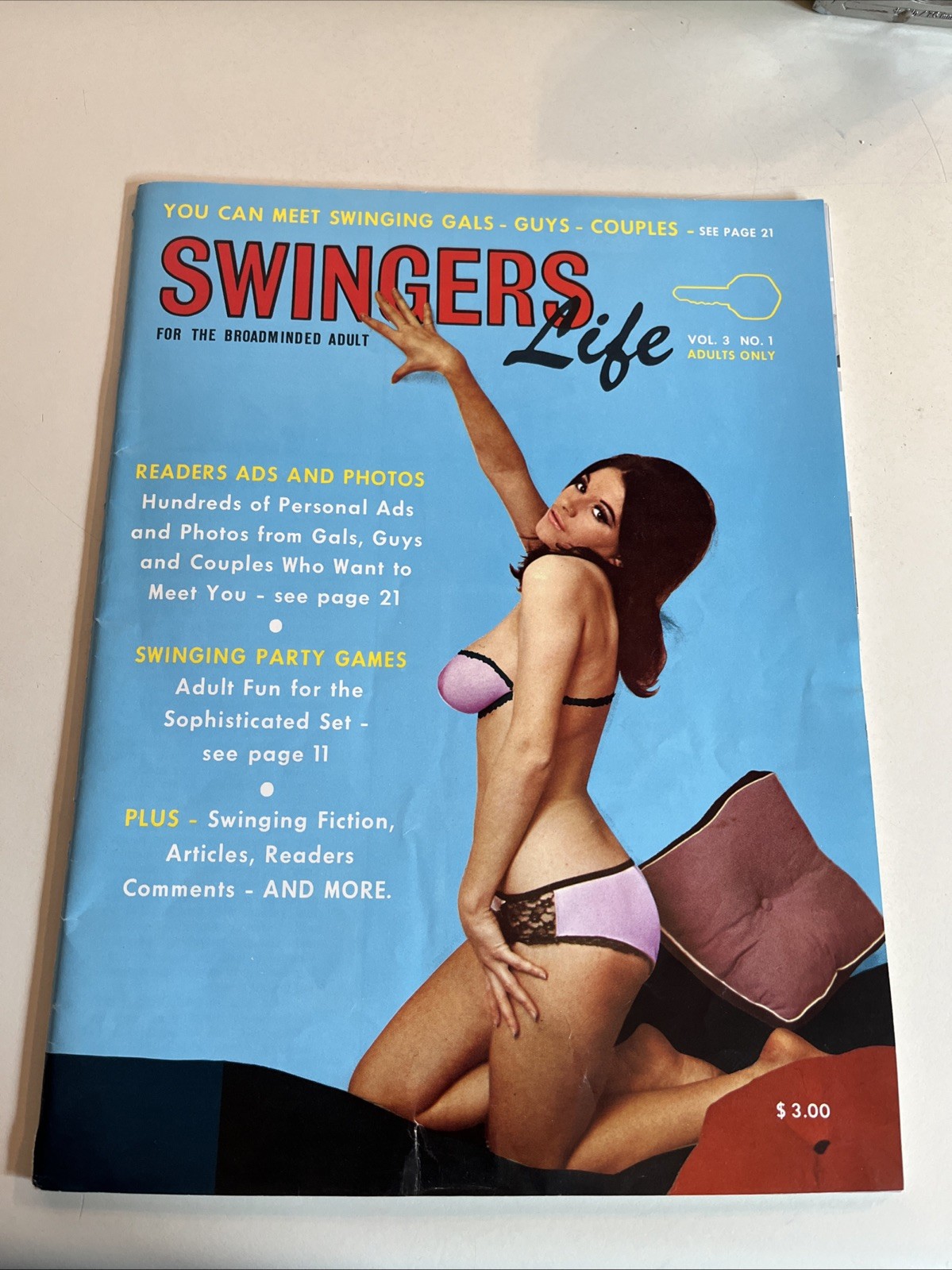 Vintage 1968 Adult Magazine Swingers Life Volume Three Number One
