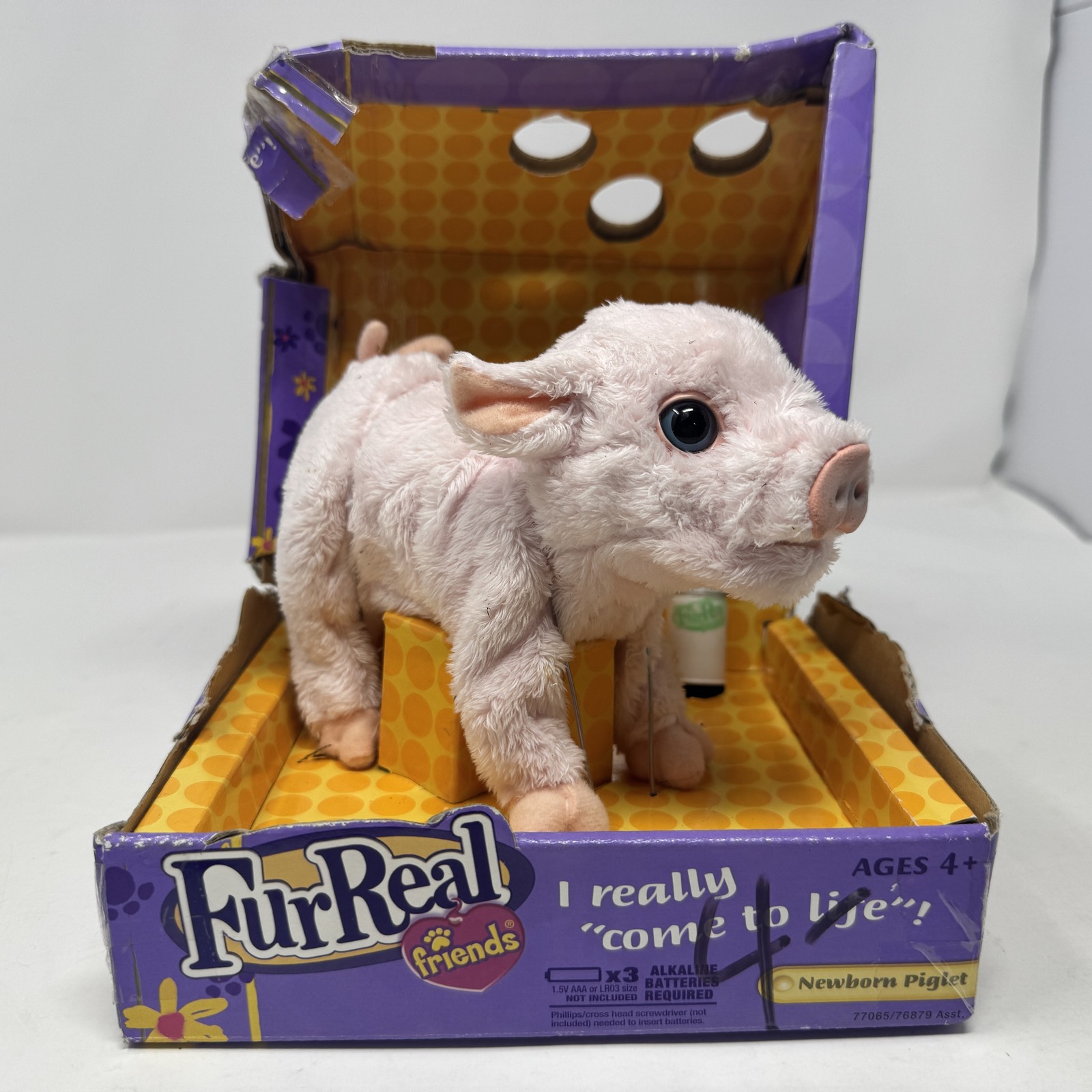 FurReal Friends Newborn Piglet Animated Sound Plush Toy Hasbro 2007 New in Box FurReal Friends Newborn Piglet Animated Sound Plush Toy Hasbro 2007 New in Box