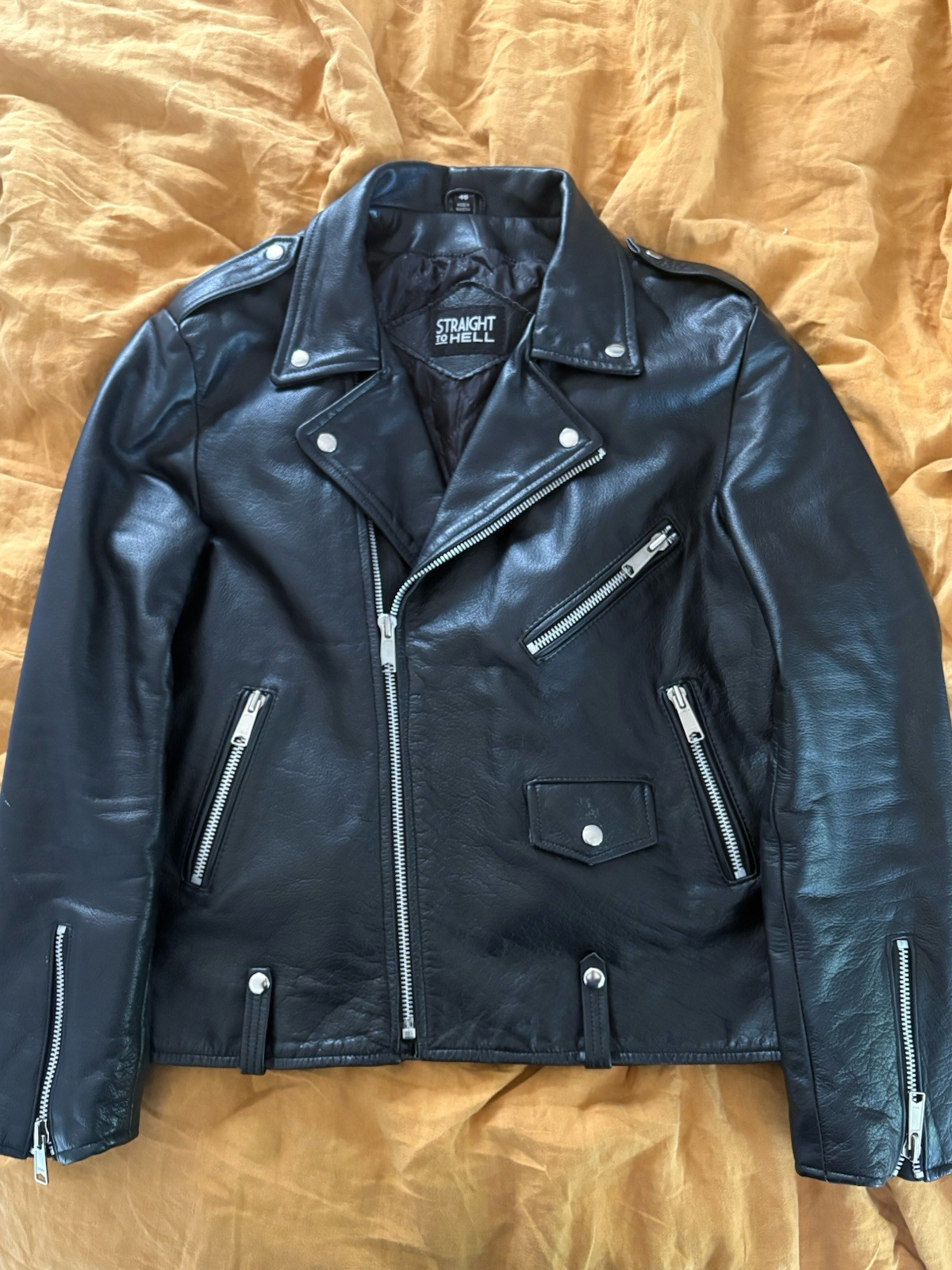 Straight to Hell Commando Men’s 46 Large Leather Biker Jacket Straight to Hell Commando Men’s 46 Large Leather Biker Jacket