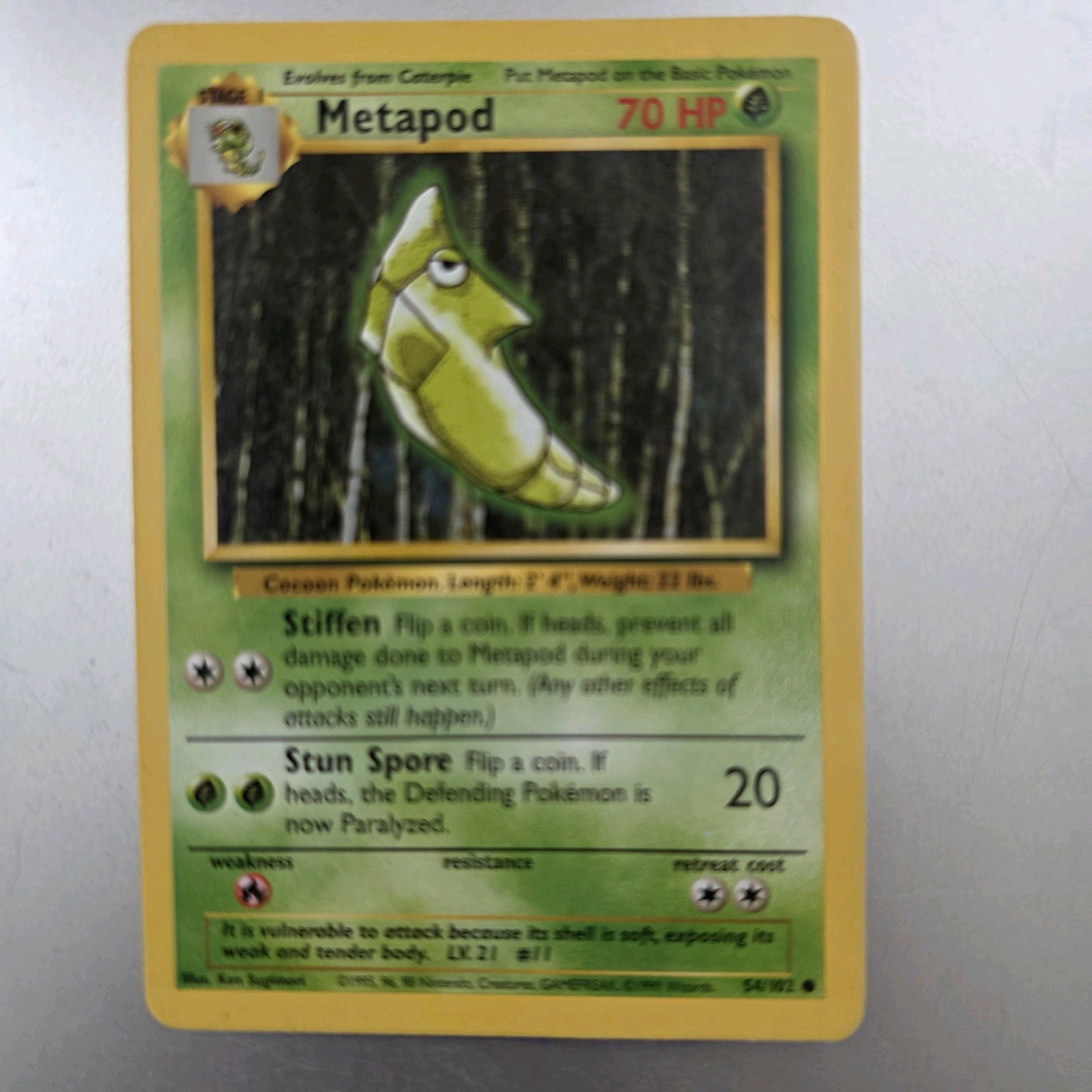 Pokémon Metapod Stage 1 70 HP 20 Attack English Standard Card