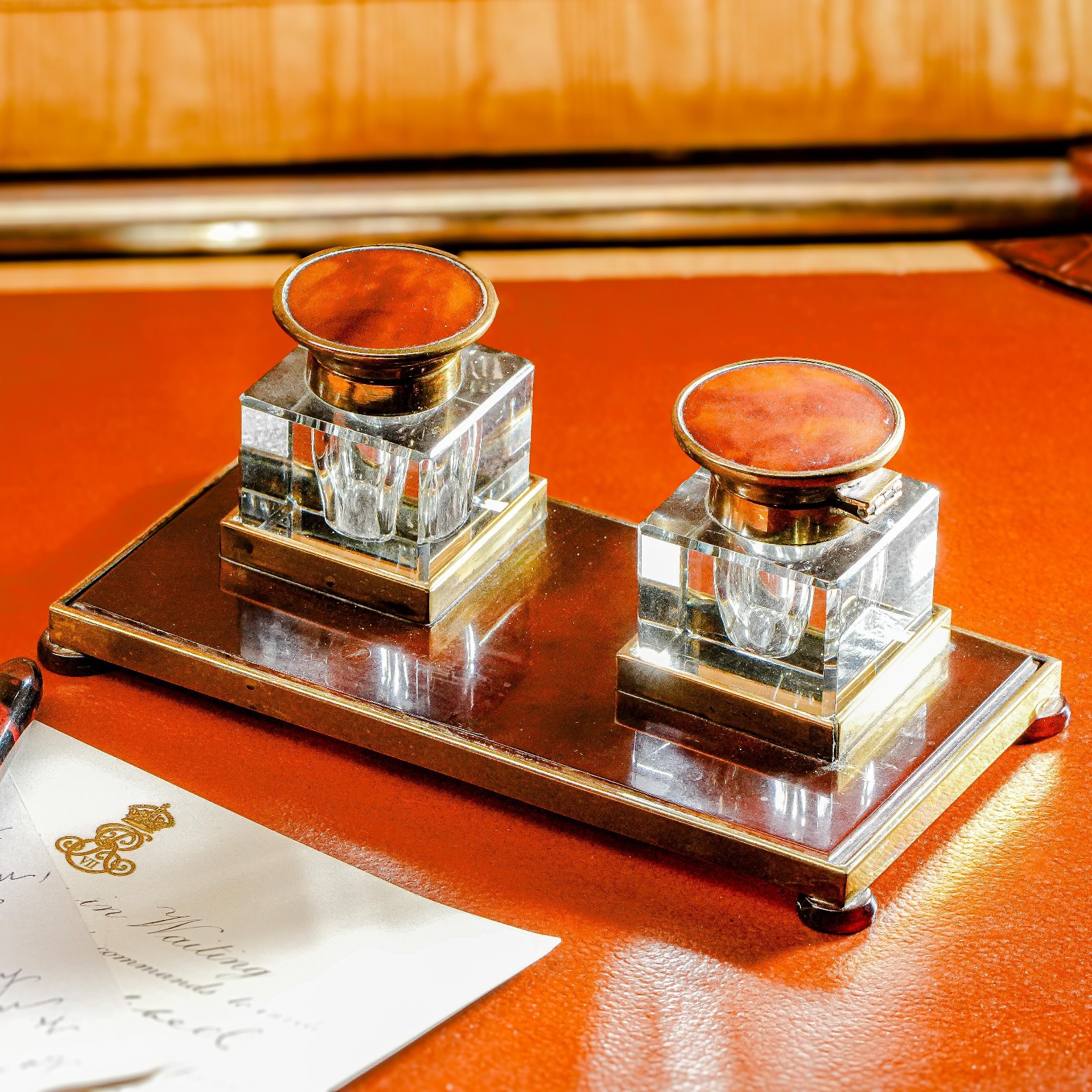 Luxury European Antique Art Deco Faux Tortoiseshell Desk Inkwell Double Inkstand