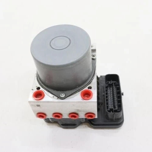 2018-2020 Toyota Sienna ABS Module Anti Lock Brake Pump Assembly