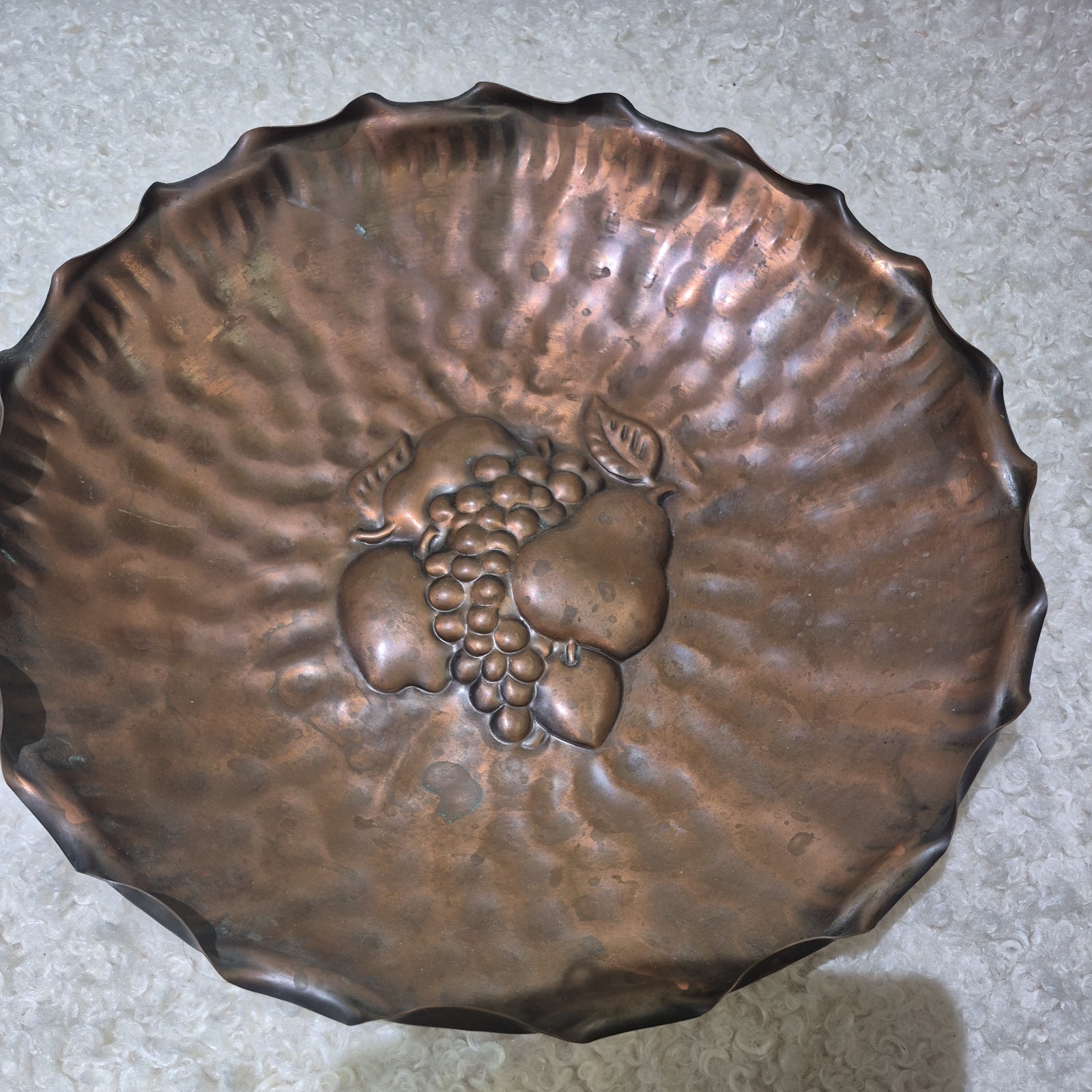 Vintage Gregorian USA Hammered Copper Fruit Bowl  Embossed Elegance 14