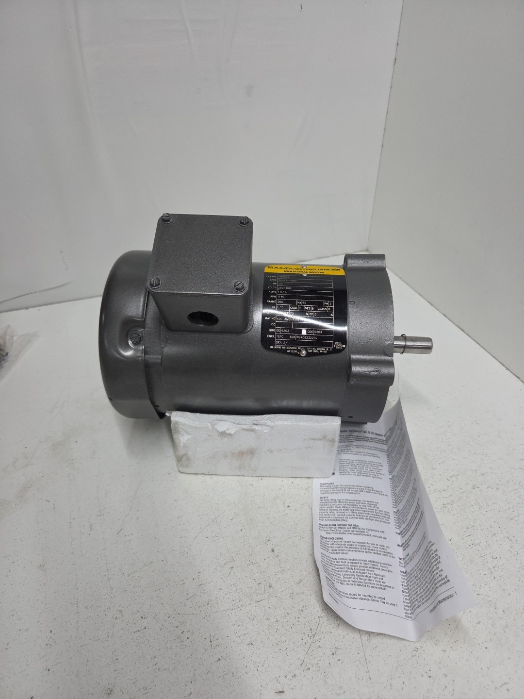 BALDOR VM3535-SPEC 34A63-5883- MOTOR 3-PHASE, 0.33HP - 230/460V **NOS** BALDOR VM3535-SPEC 34A63-5883- MOTOR 3-PHASE, 0.33HP - 230/460V **NOS**
