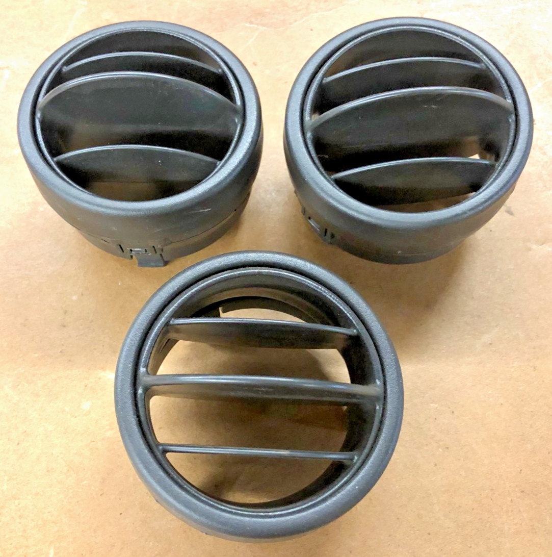 2003 pontiac grand am dash air vent set 2002-2005 2003 pontiac grand am dash air vent set 2002-2005