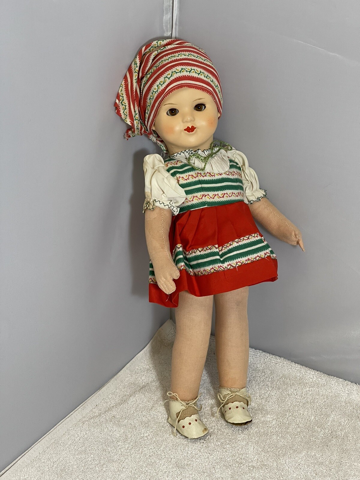 Vintage Composition/stuffed Doll 15\ Vintage Composition/stuffed Doll 15\