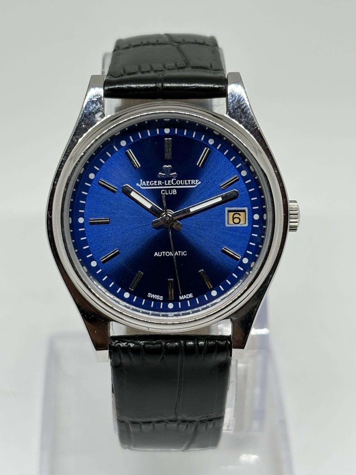 Vintage Jaeger-LeCoultre 25 Jewels Automatic Swiss Made Men’s Watch Blue Dial Vintage Jaeger-LeCoultre 25 Jewels Automatic Swiss Made Men’s Watch Blue Dial