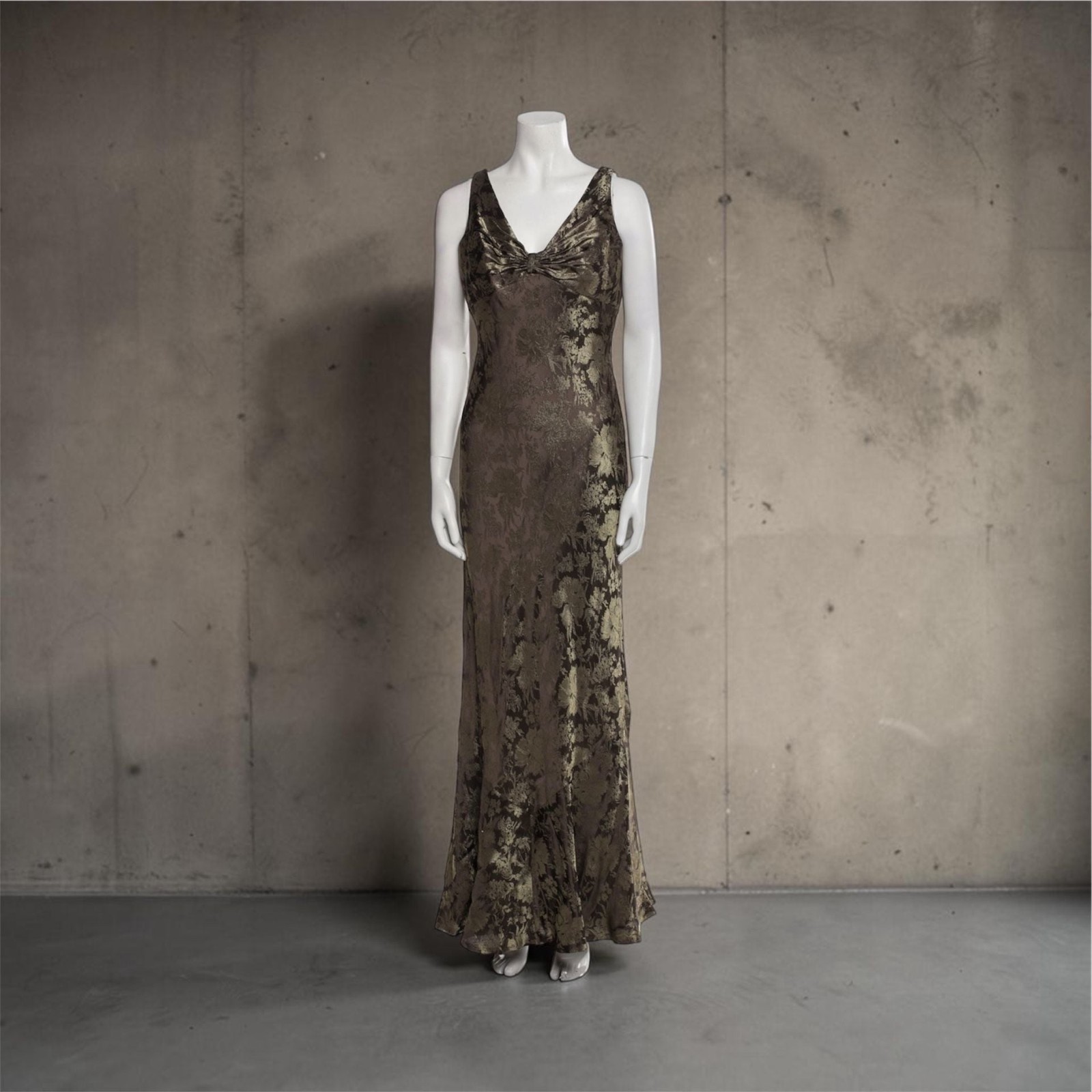 NEW Carmen Marc Valvo 8-10 Evening Gown Silky Dress Olive Taupe Mermaid Fishtail