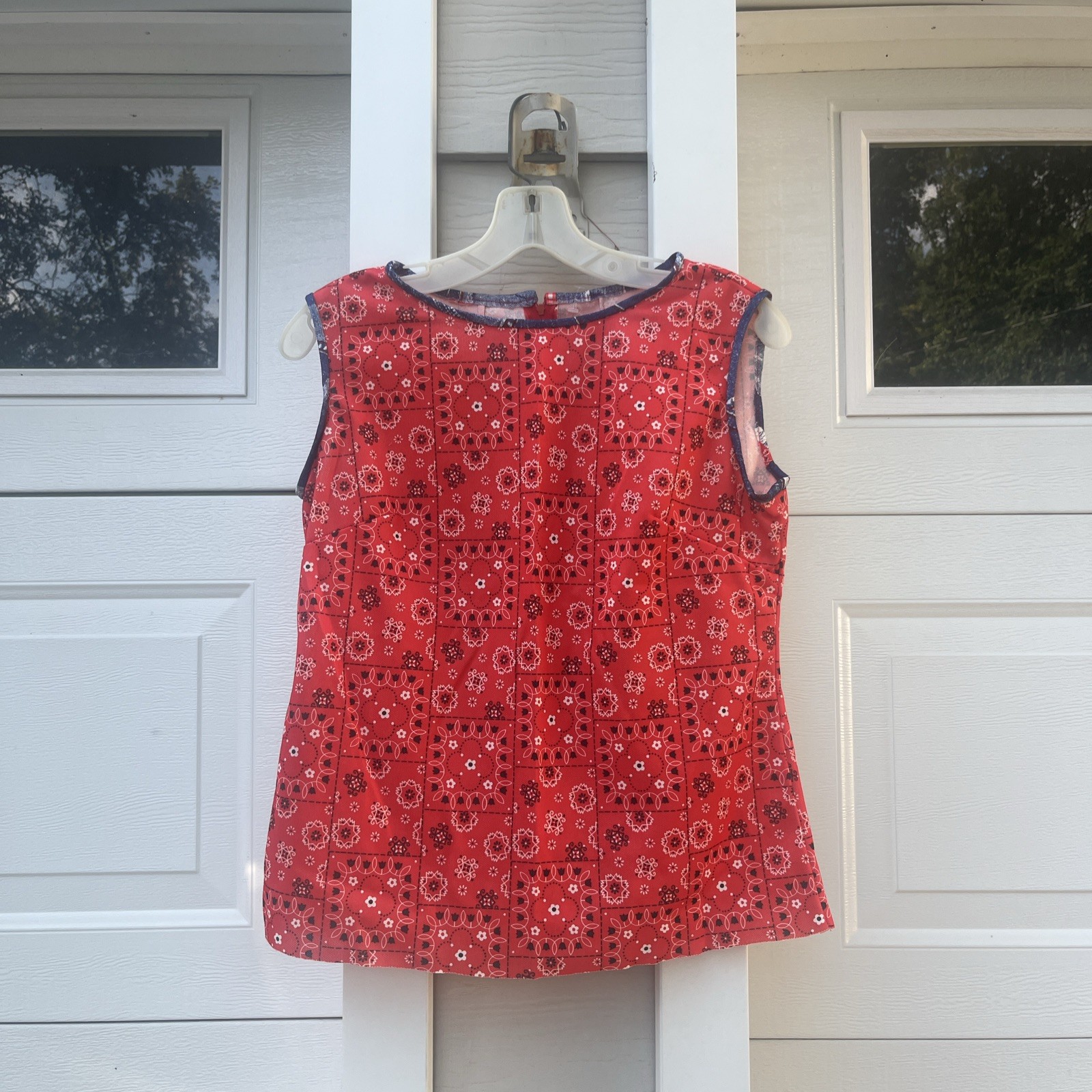 1970s 60s Sleeveless Paisley Floral Bandana Print Top Handmade Style Sz m