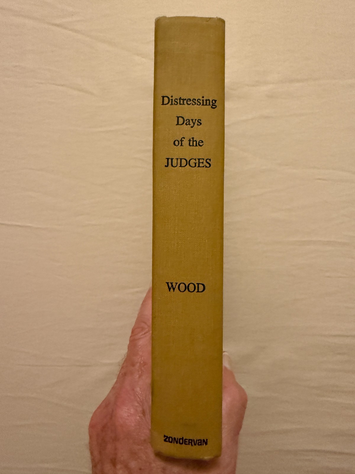 Distressing Days of the Judges HC 1975 Leon Wood HB Good Condition Distressing Days of the Judges HC 1975 Leon Wood HB Good Condition